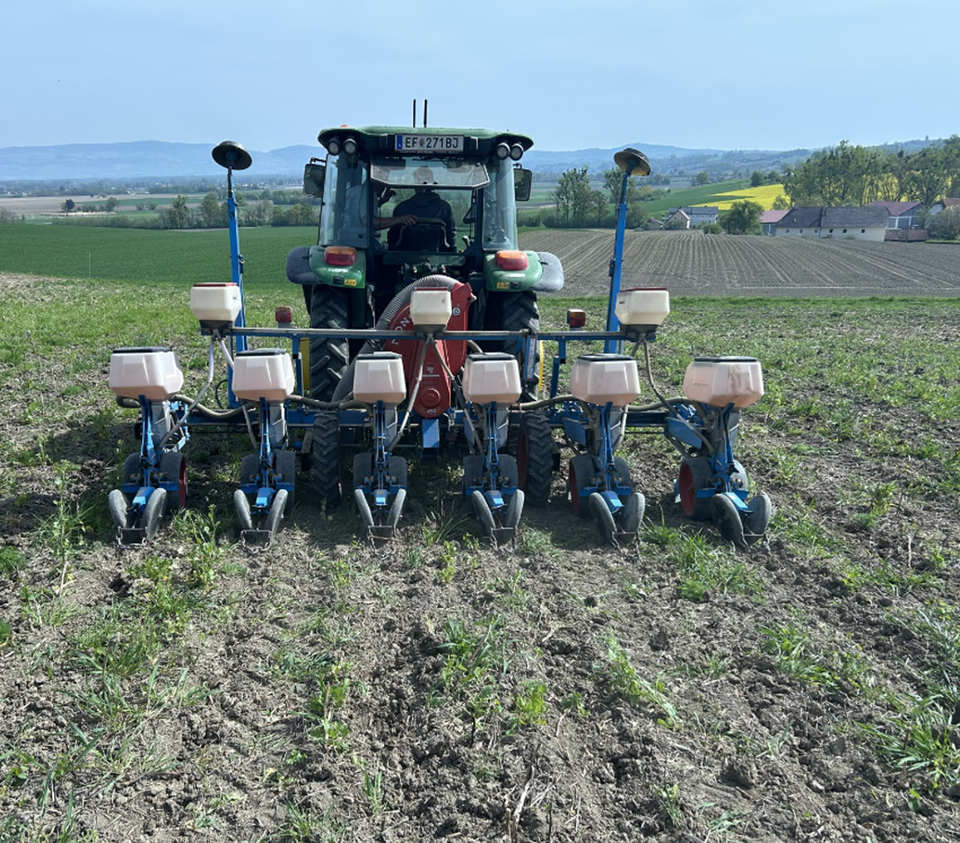 Die Streifenbearbeitung "Strip-Till"