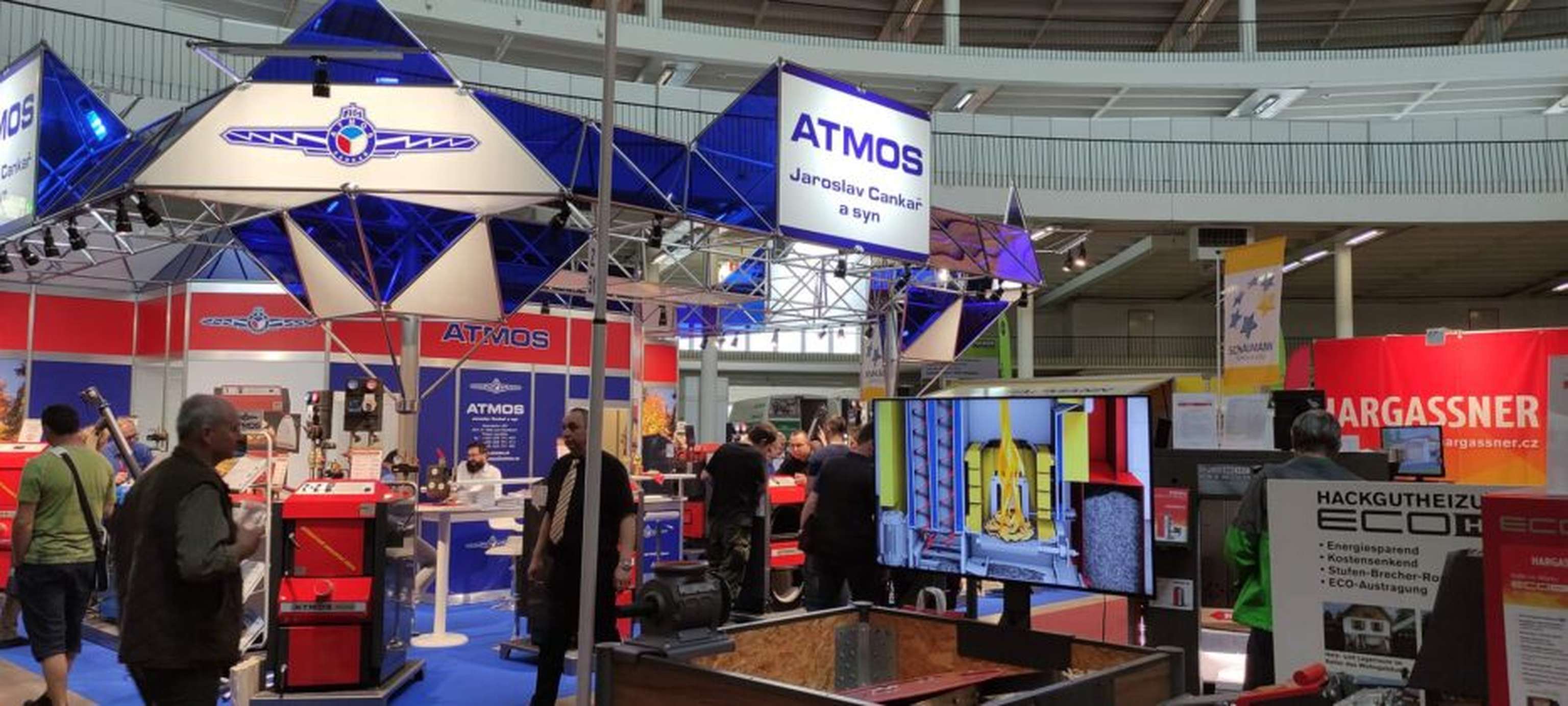 Hargassner und ATMOS nebeneinander auf der Biomasse-Messe