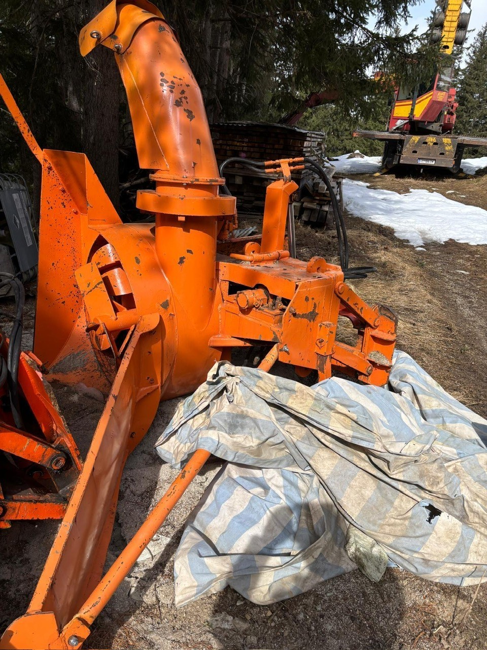 Bild 2 von Anzeige: Traktor