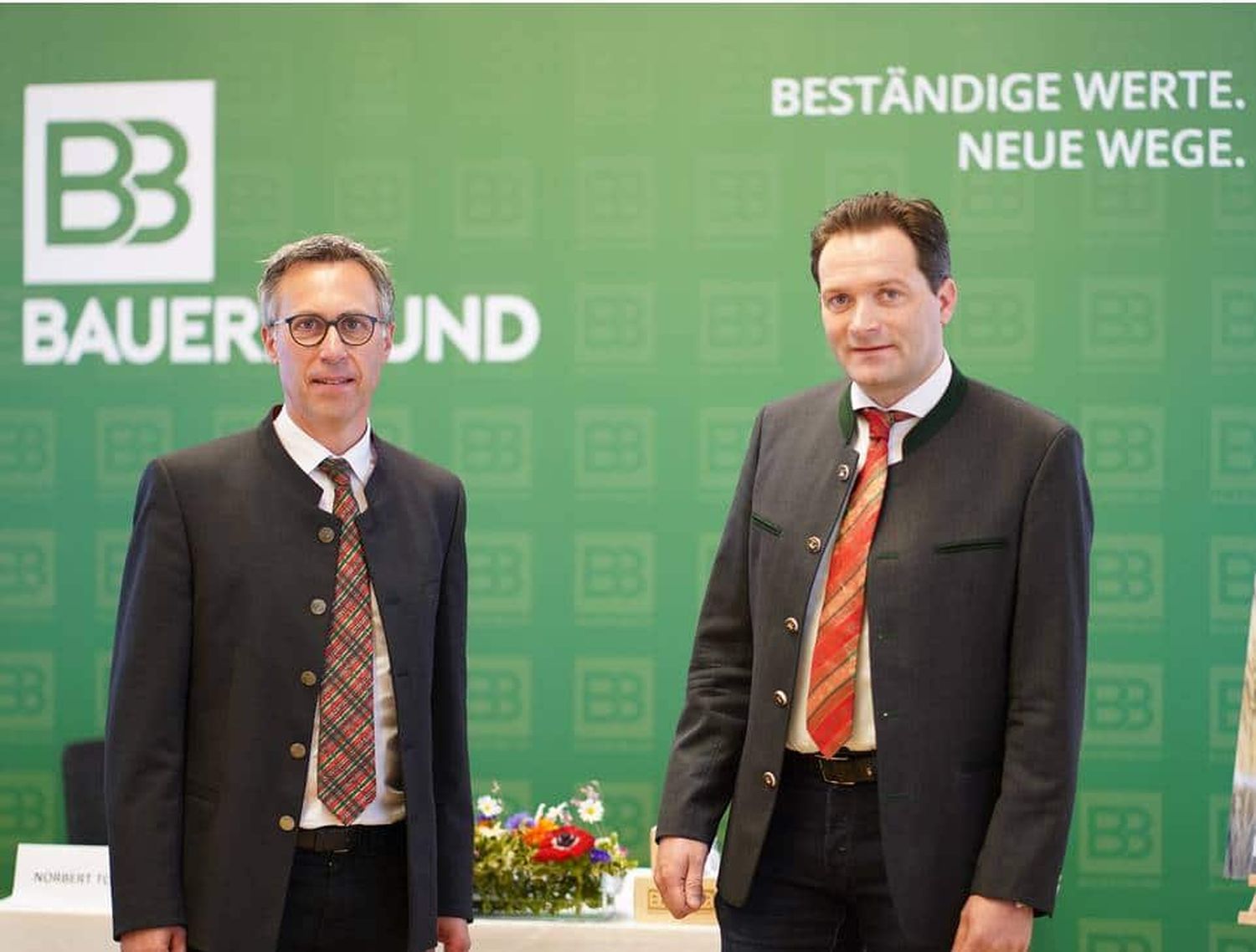 Präsident Georg Strasser und Direktor Norbert Totschnig wurden vom Bauernbund-Präsidium für eine weitere Funktionsperiode von vier Jahren designiert.