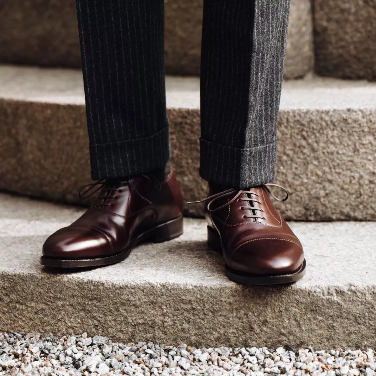 Grey Suit Brown Shoes | The Shoes To Wear | MORJAS