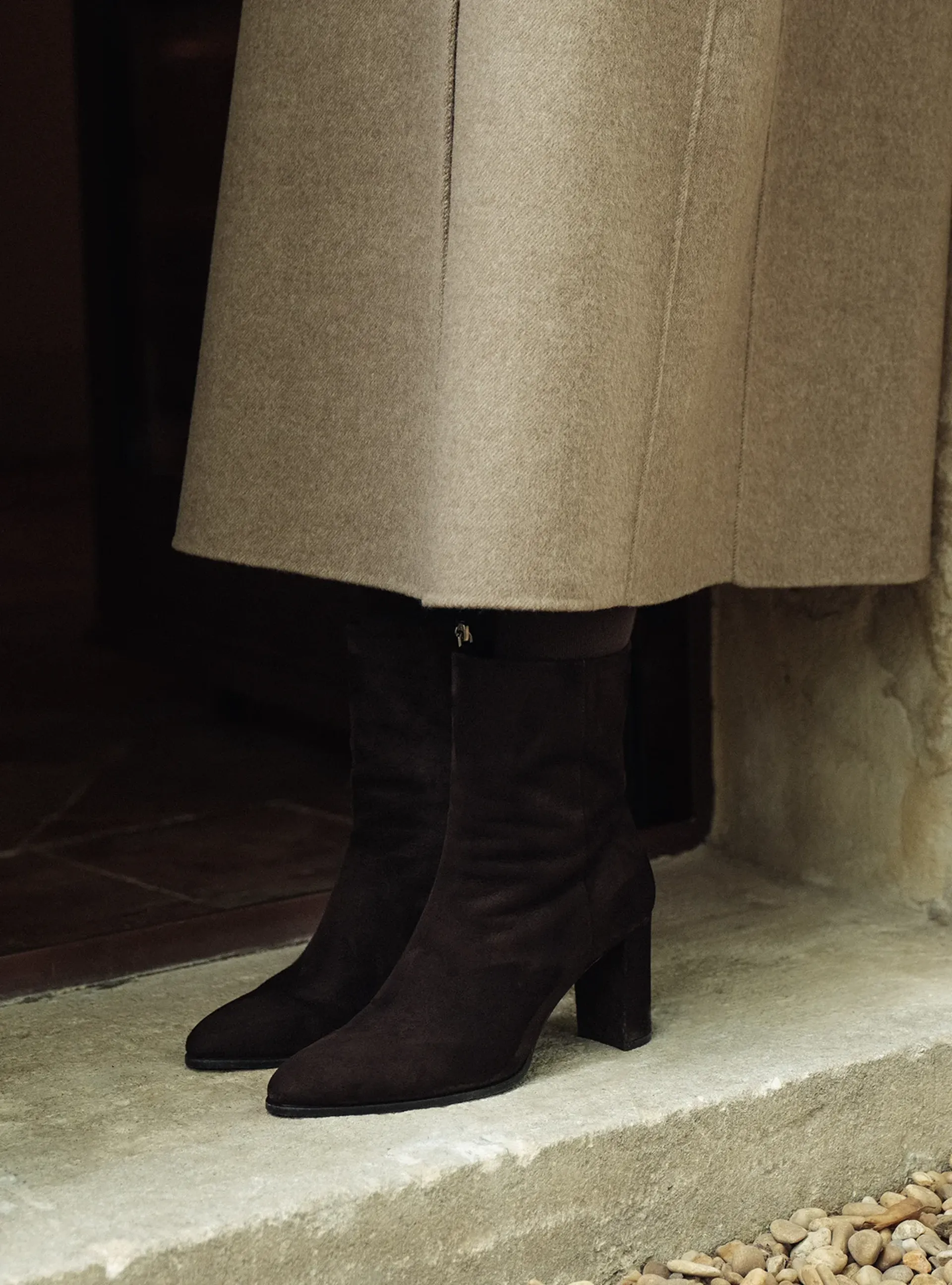 Women's fall the ankle boot in brown suede-3