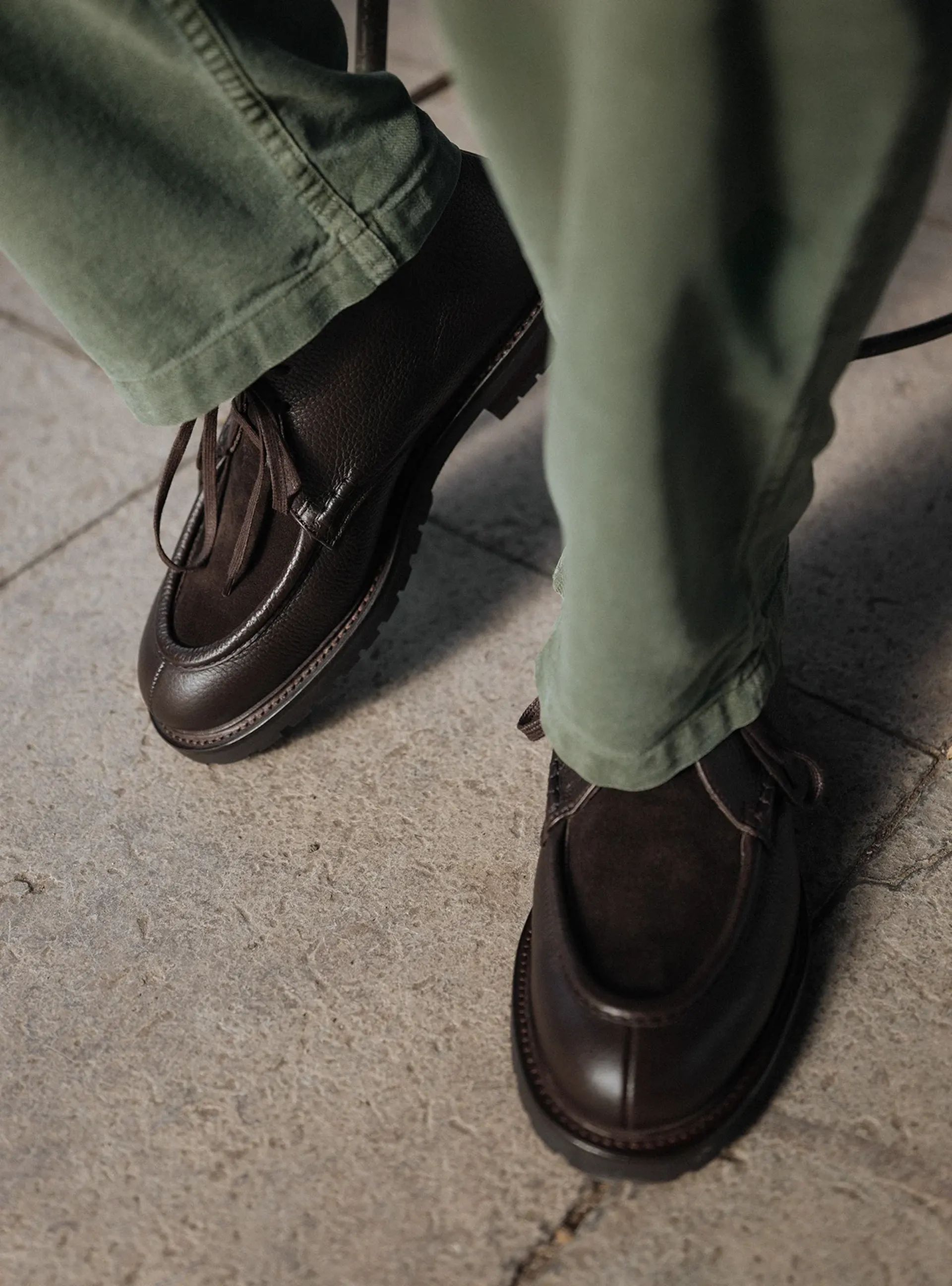 the moc toe chukka brown grain and brown suede-1