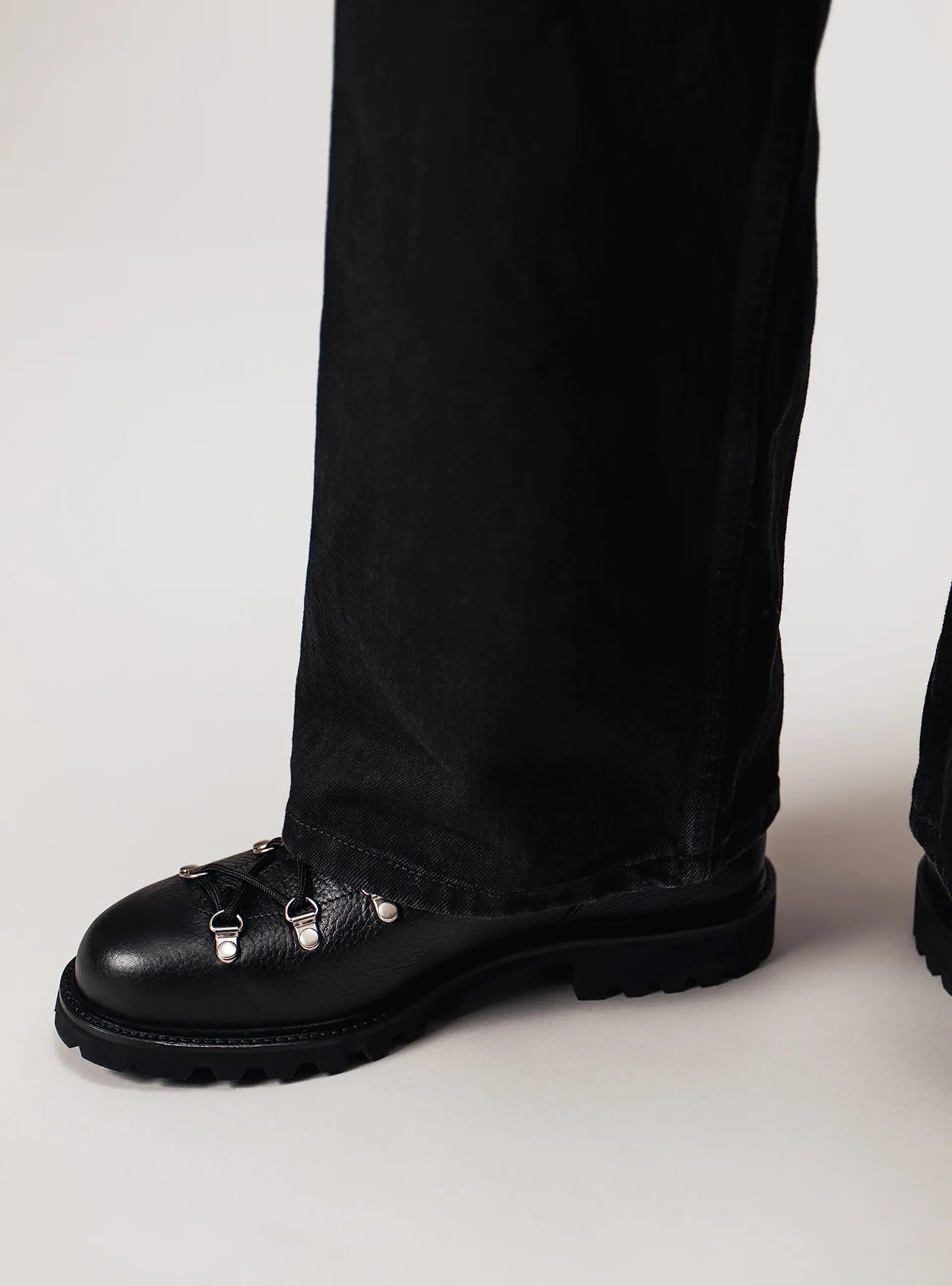 The holiday attire the hiking boot in black grain-1