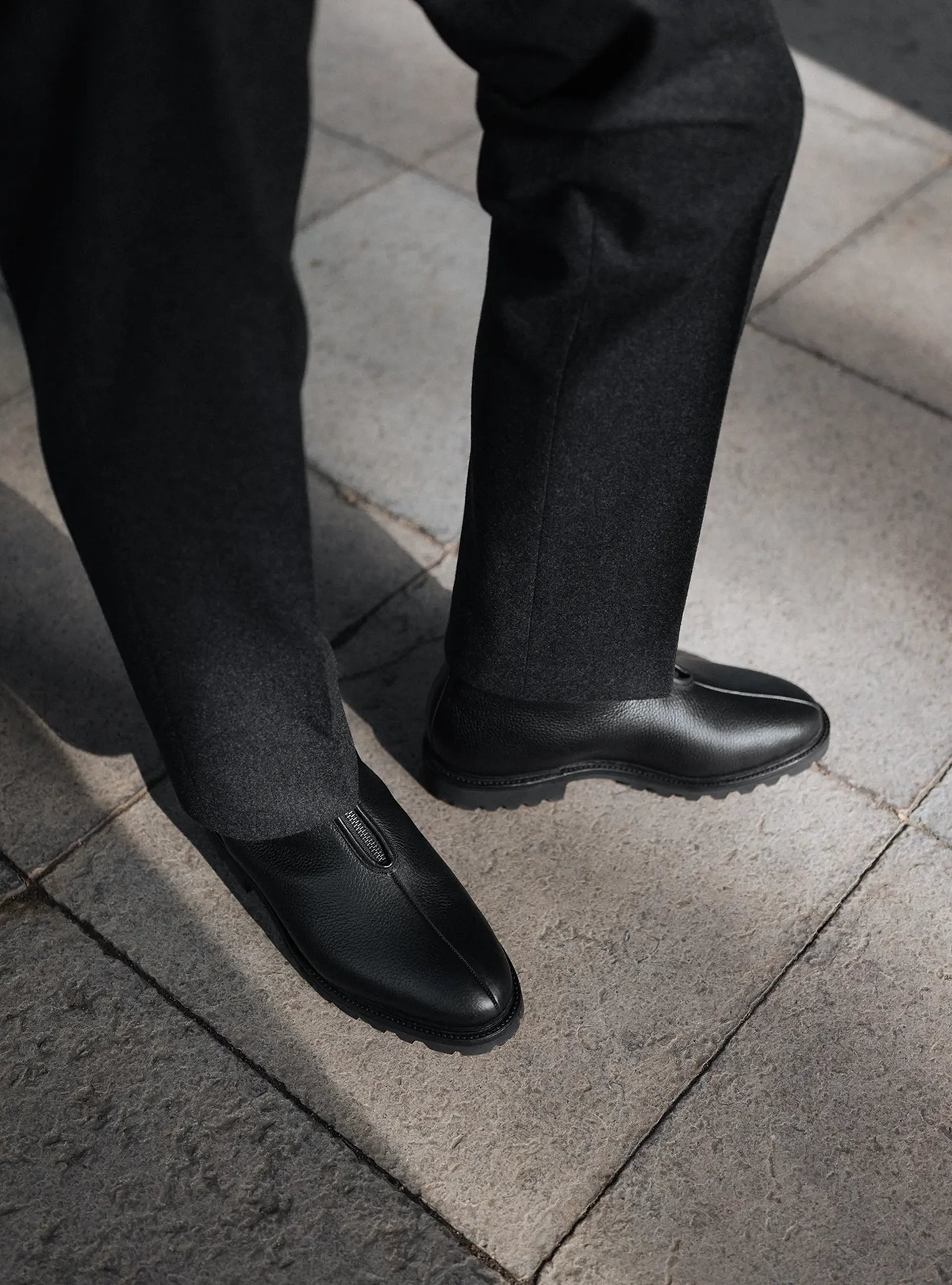 The Alpine Boot in black grain-3