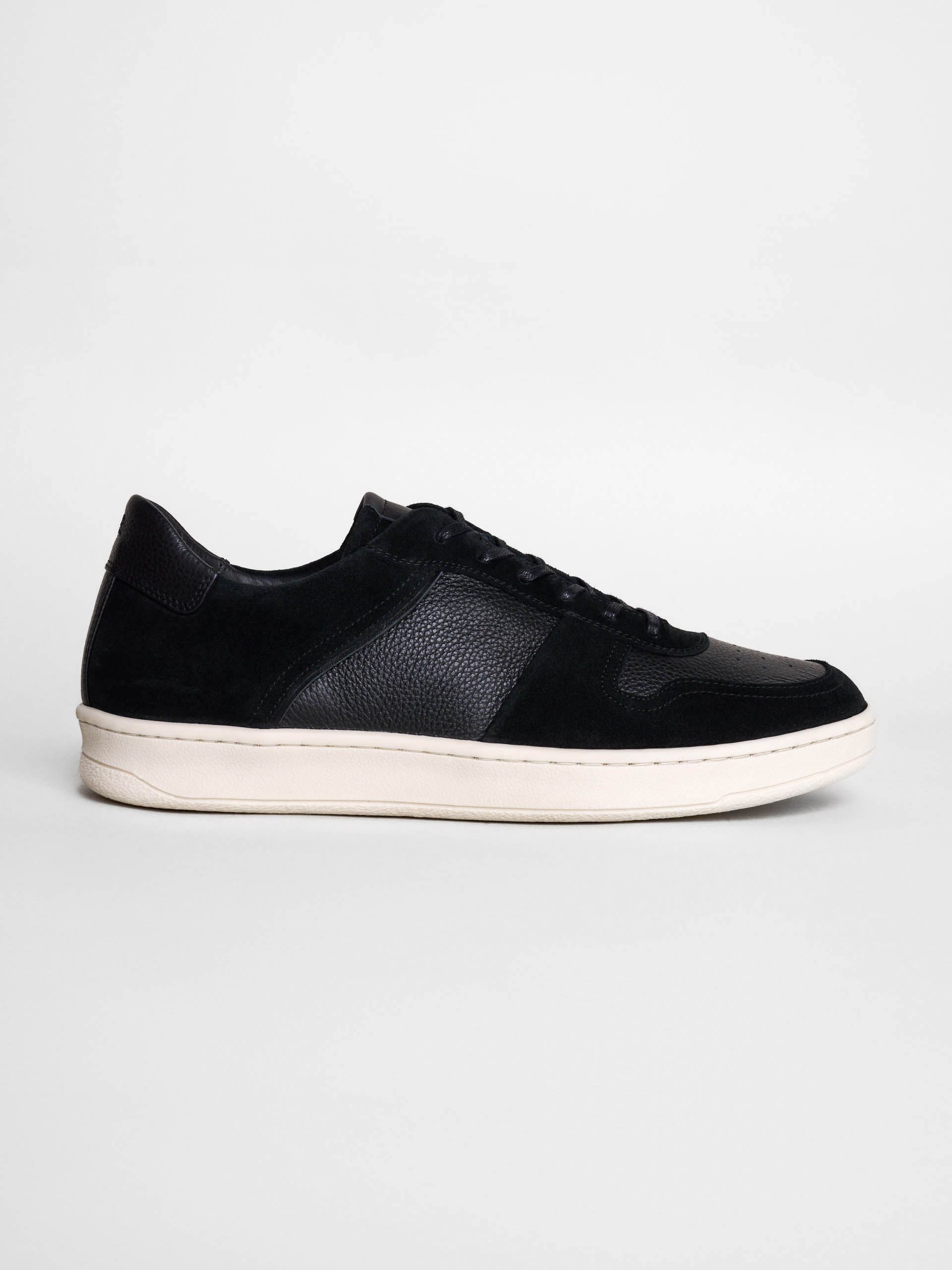 The Court Sneaker Black 1A