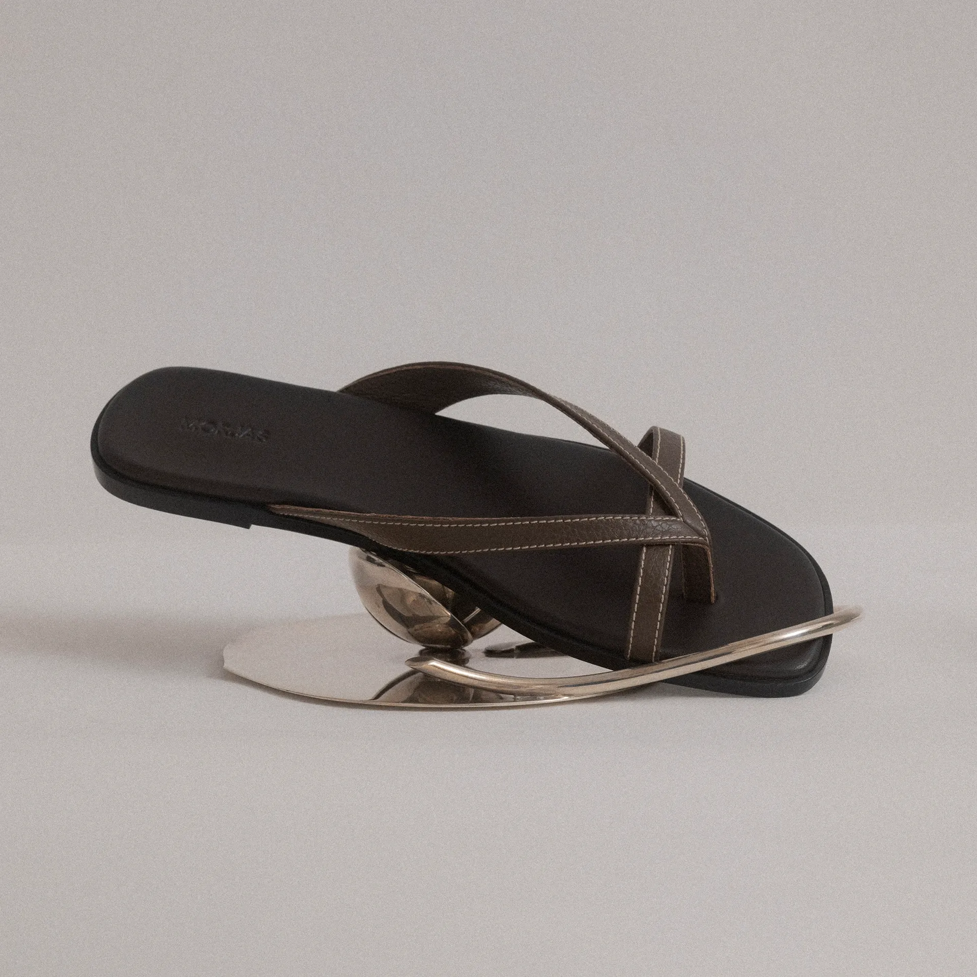 the paloma sandal taupe grain