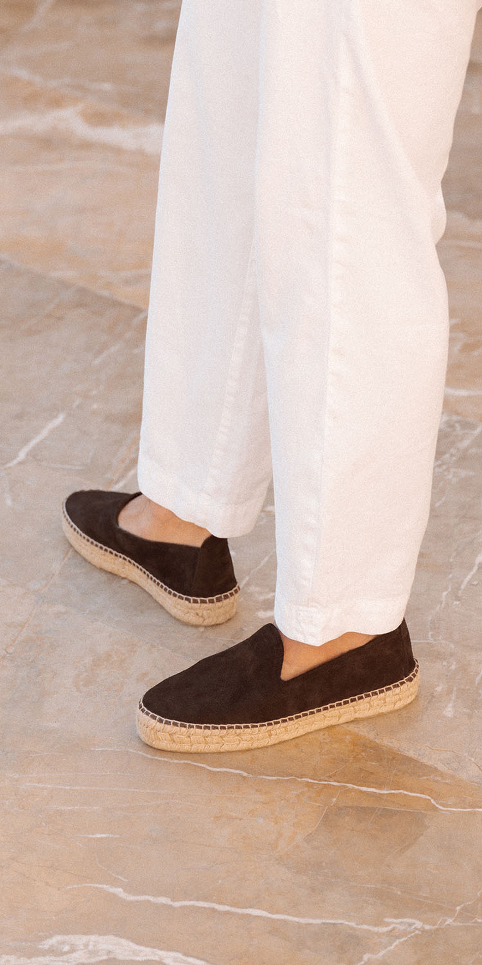 the espadrille in brown suede mobile