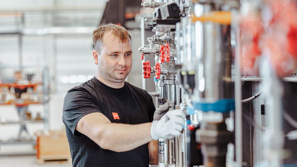 service-ersatzteile-instandhaltung-jahreswartung-rlnch