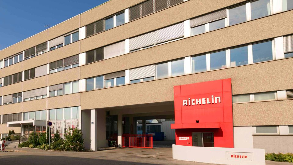 Außenansicht vom Firmengebäude Aichelin Mödling