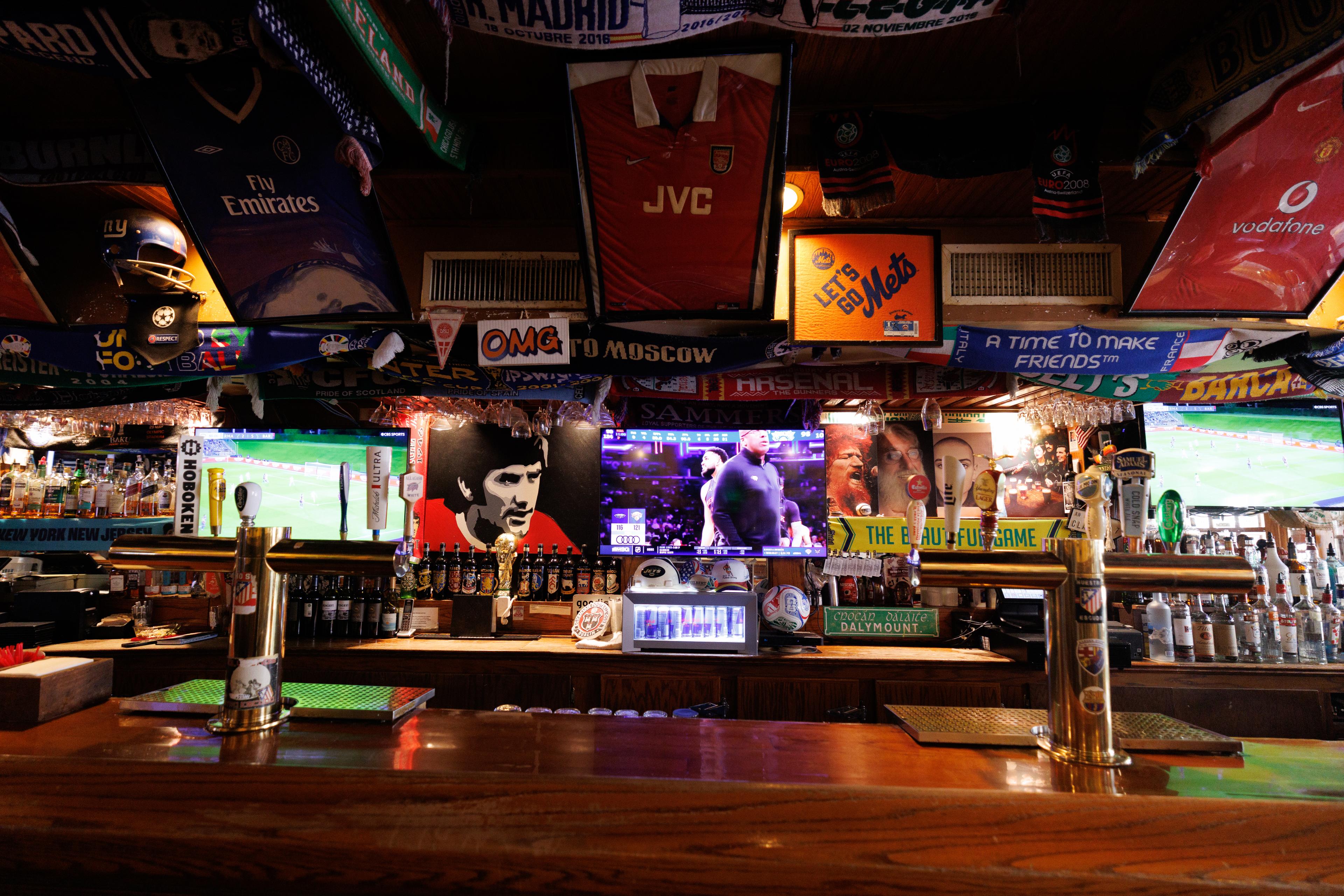 Mulligan's Pub
