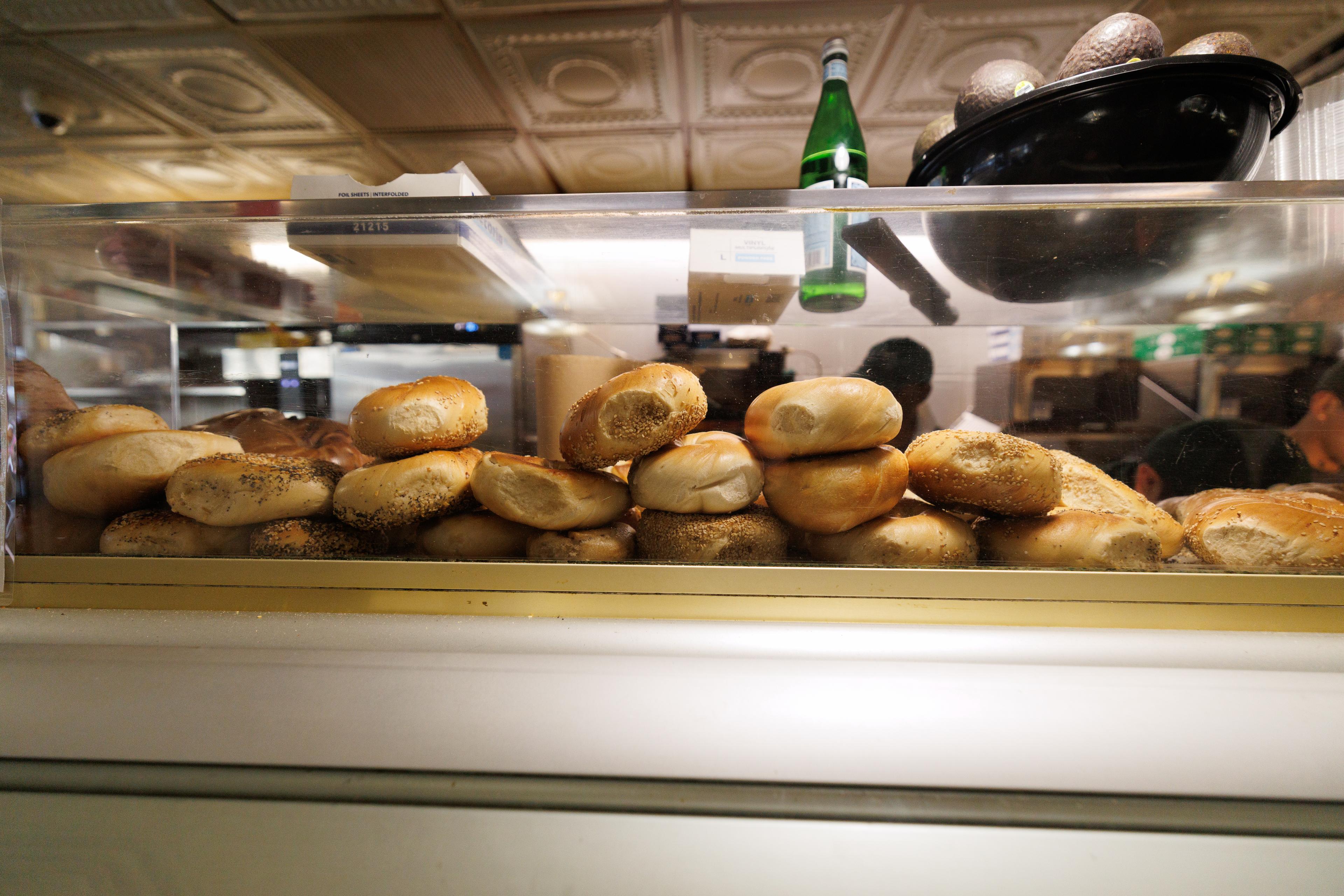 Ess-a-Bagel