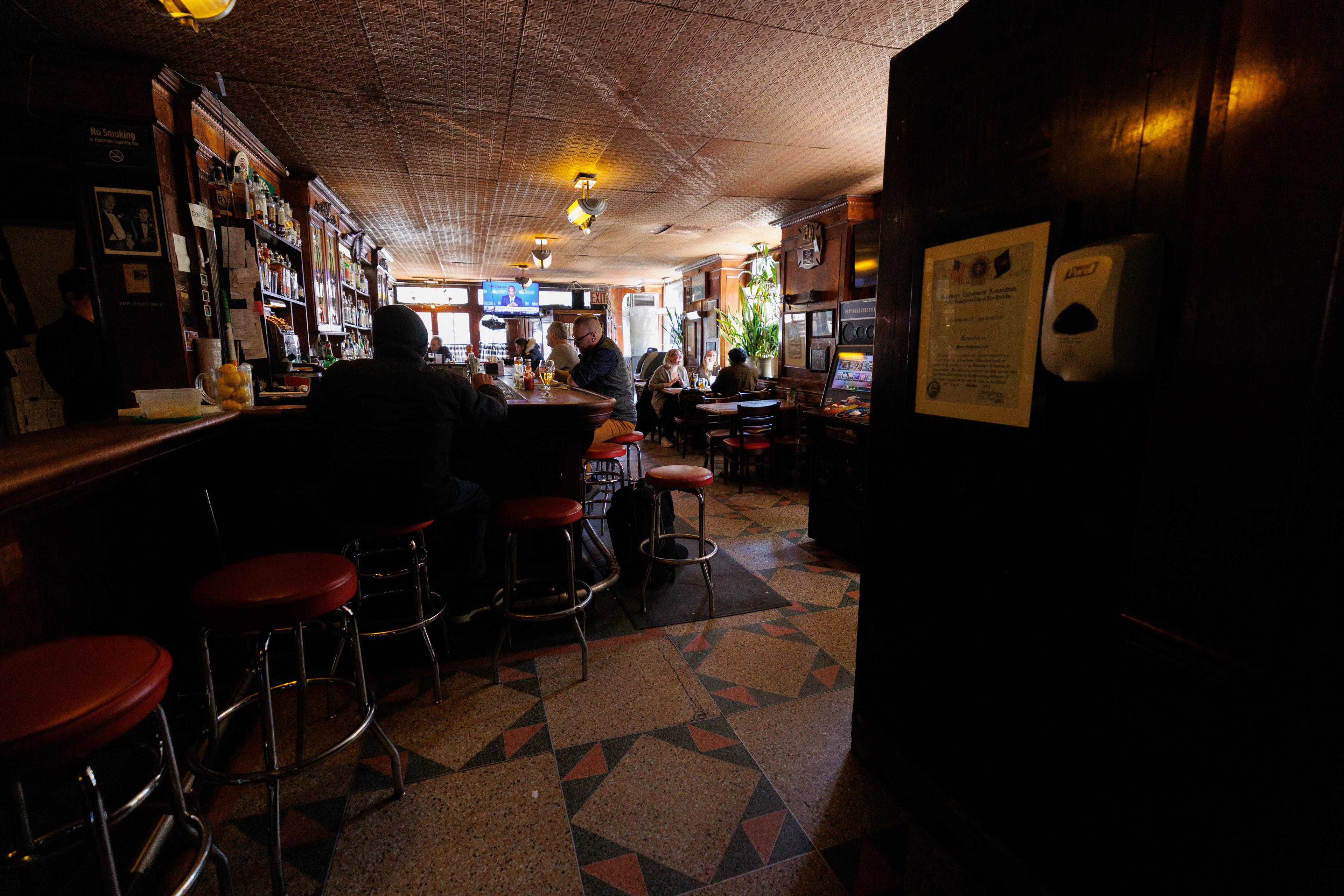 Peter McManus Café