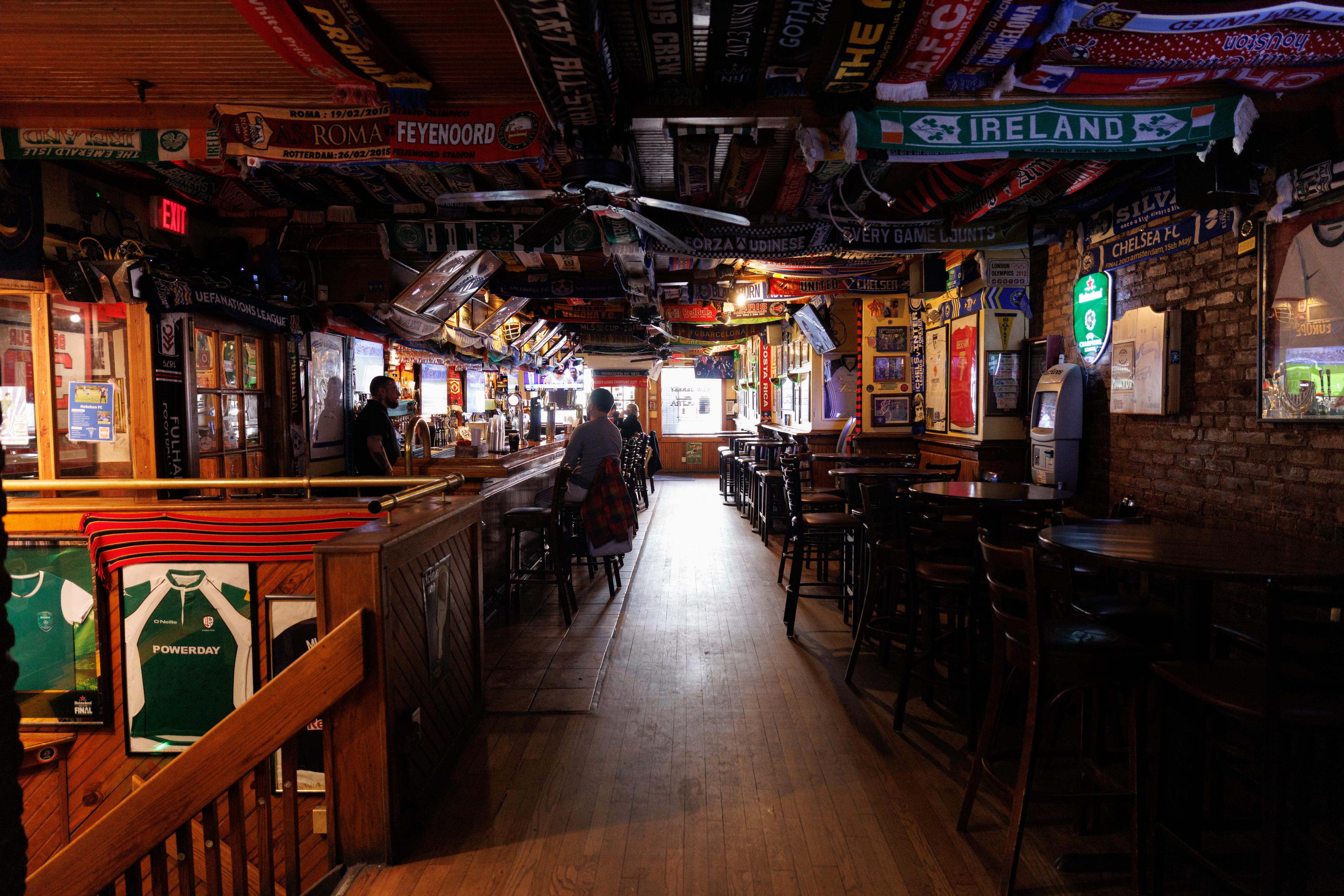 Mulligan's Pub