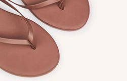 Slippers & sandalen Slippers & sandalen