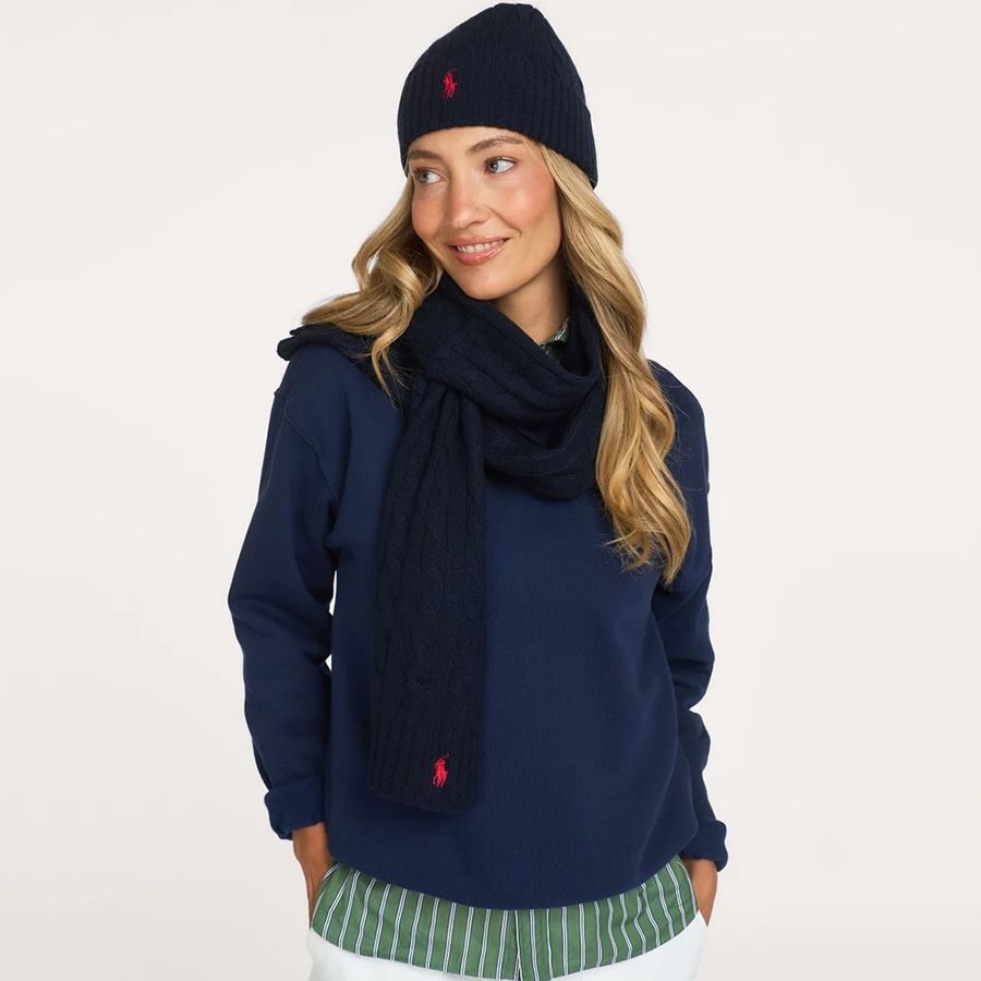 Cashmere: the ultimate fall essential Cashmere: the ultimate fall essential