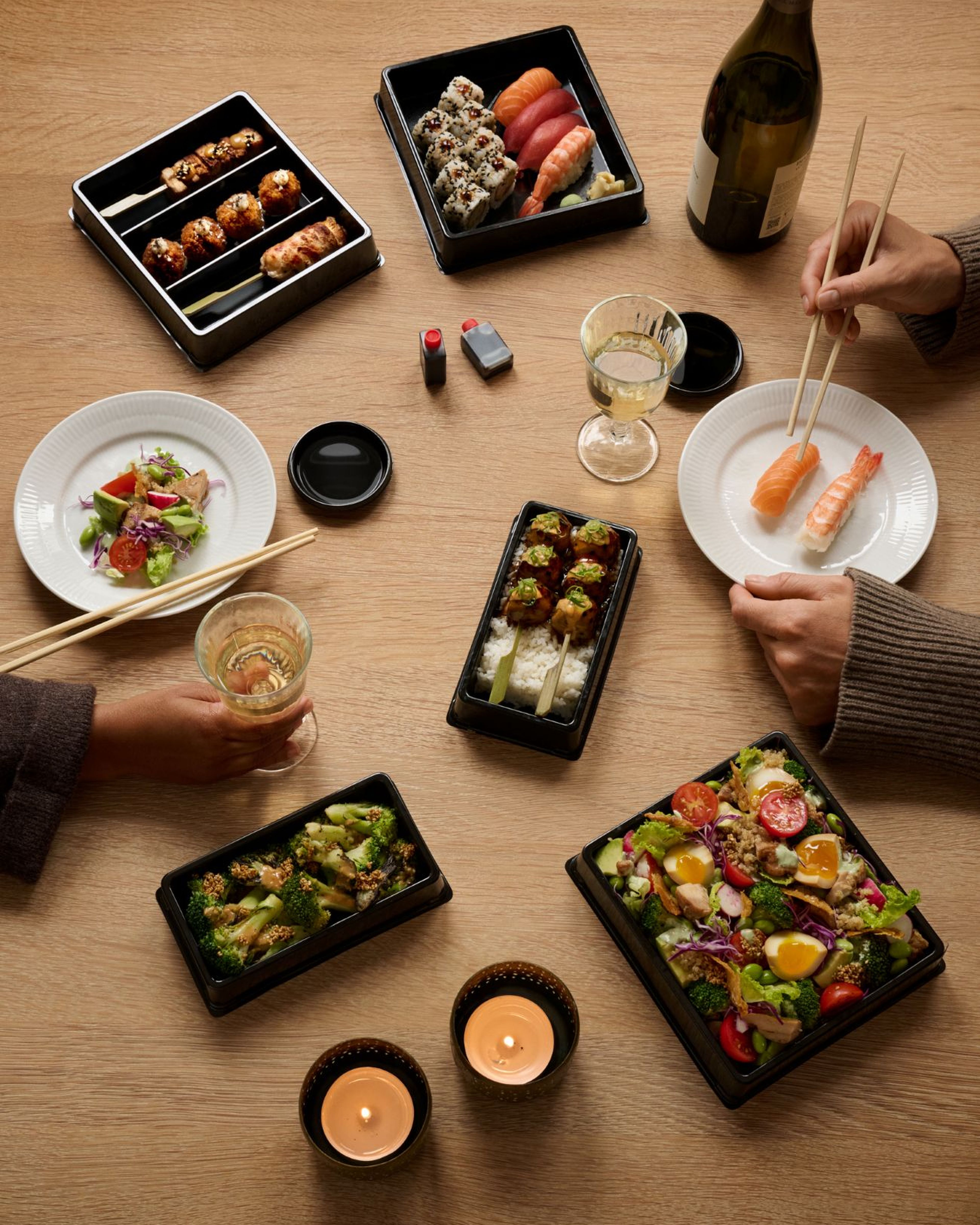 Takeaway, sushi, delivery