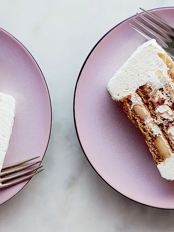 WeightWatchers®’ best, budget-friendly cake recipes