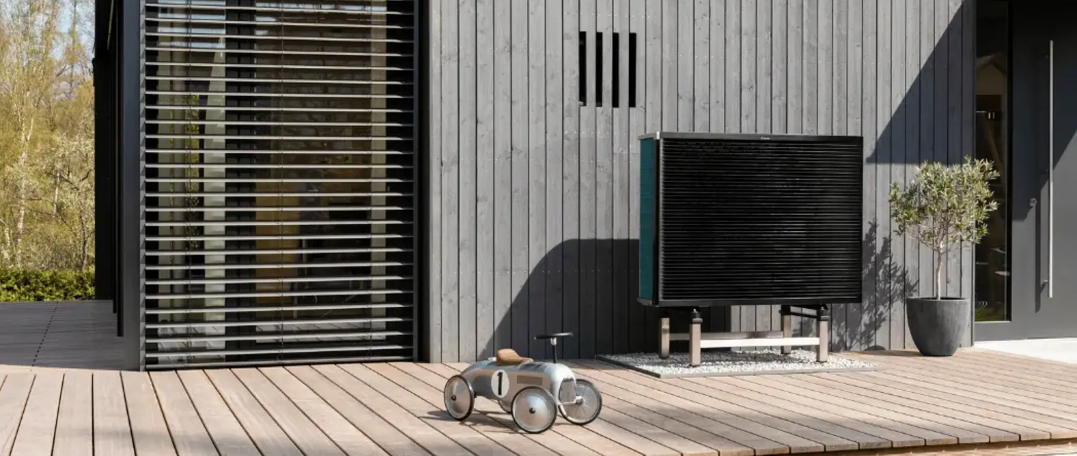 heatpump next to a building