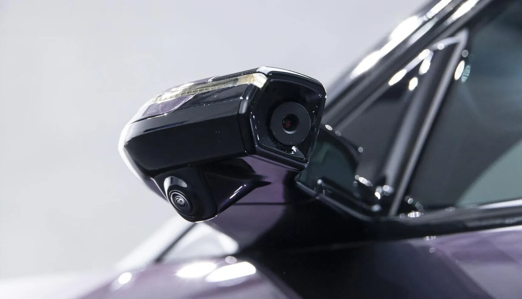 2026_Mazda_CX6e_Camera_Mirror_Exterior_Wallpaper_HD