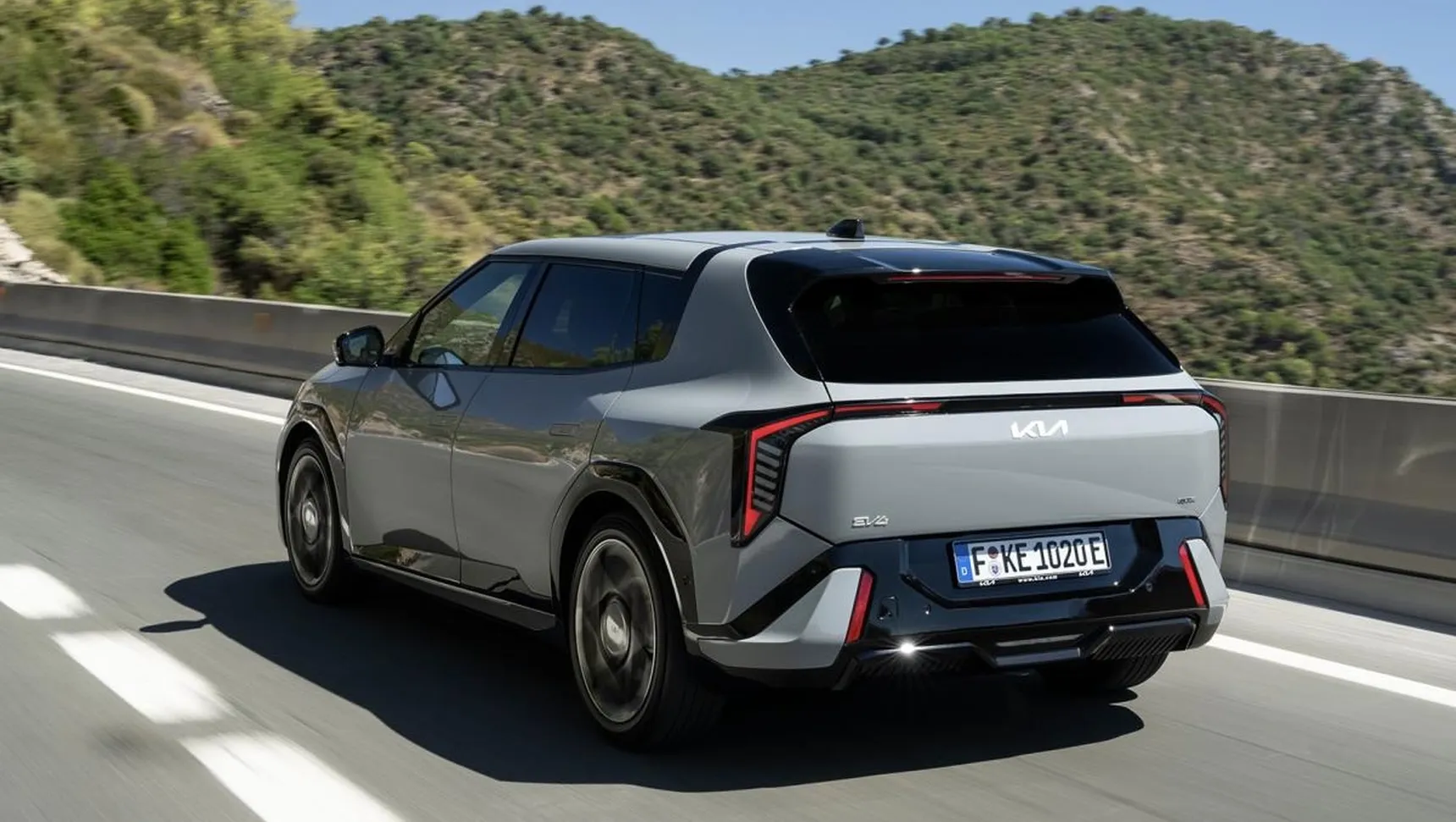 2025 Kia EV4 rear rolling