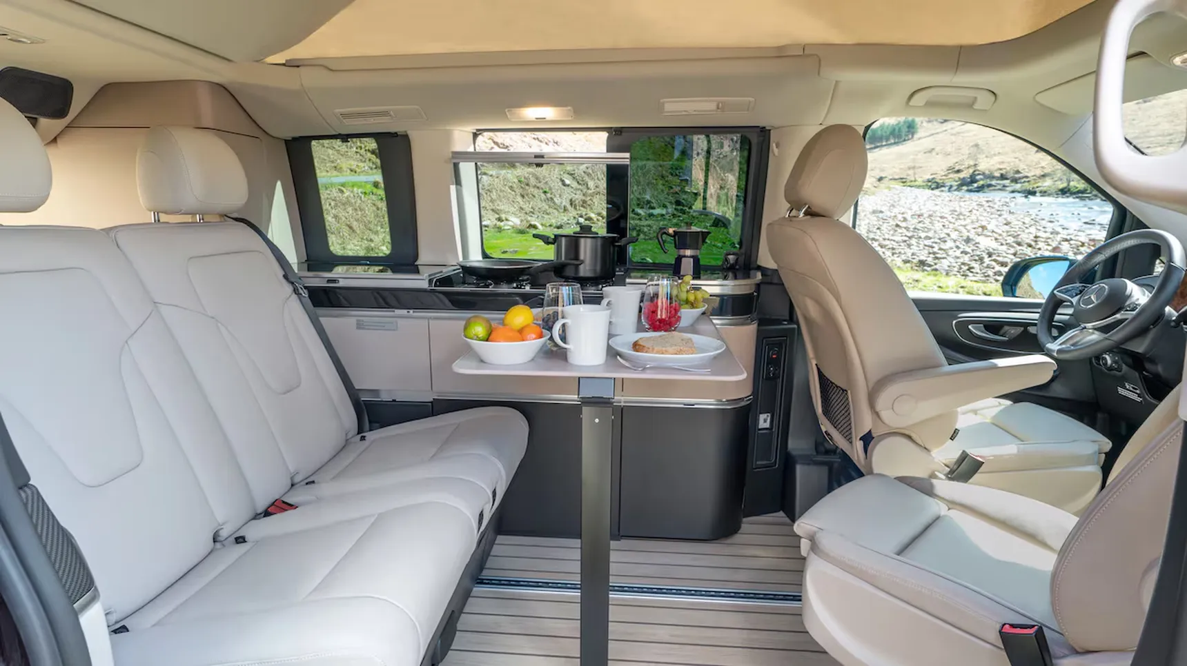2026-Mercedes-Benz-V-Klasse-Marco-Polo-Camper-Interior-Kitchen-HD