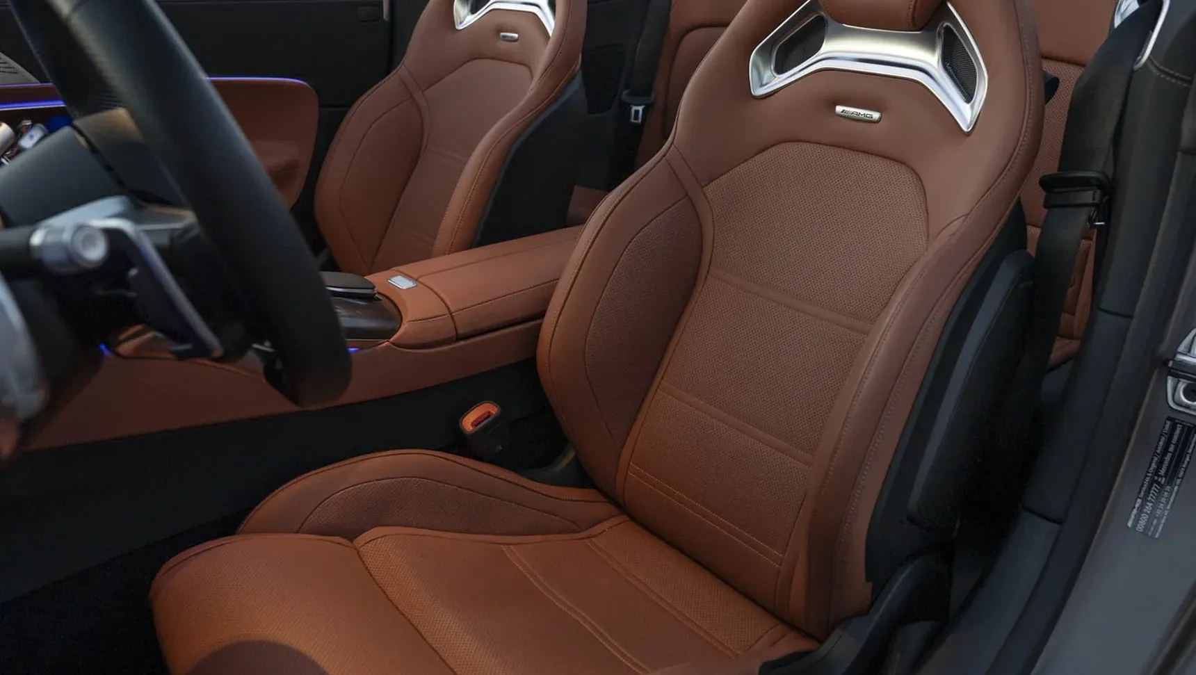 2024 Mercedes-AMG SL43 interior cognac brown seats
