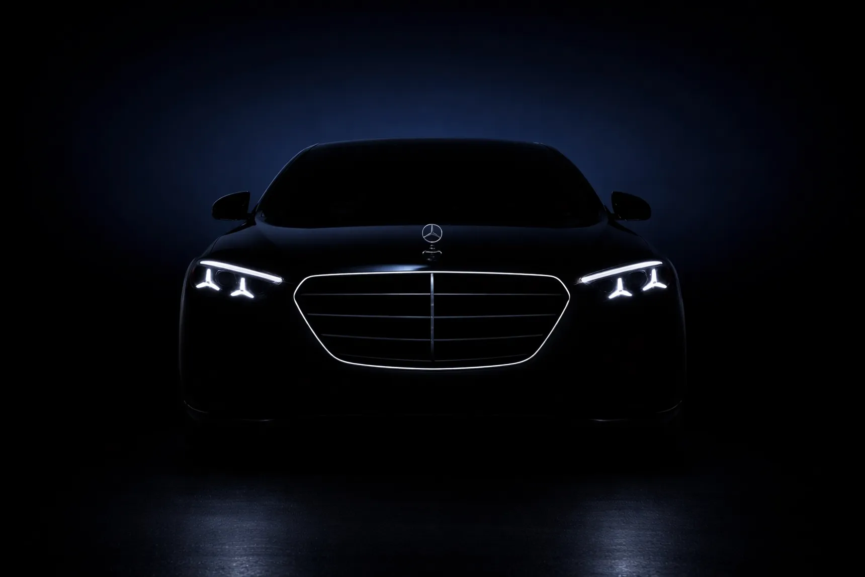 2026-Mercedes-Benz-SClass-Facelift-Teaser-Wallpaper-HD