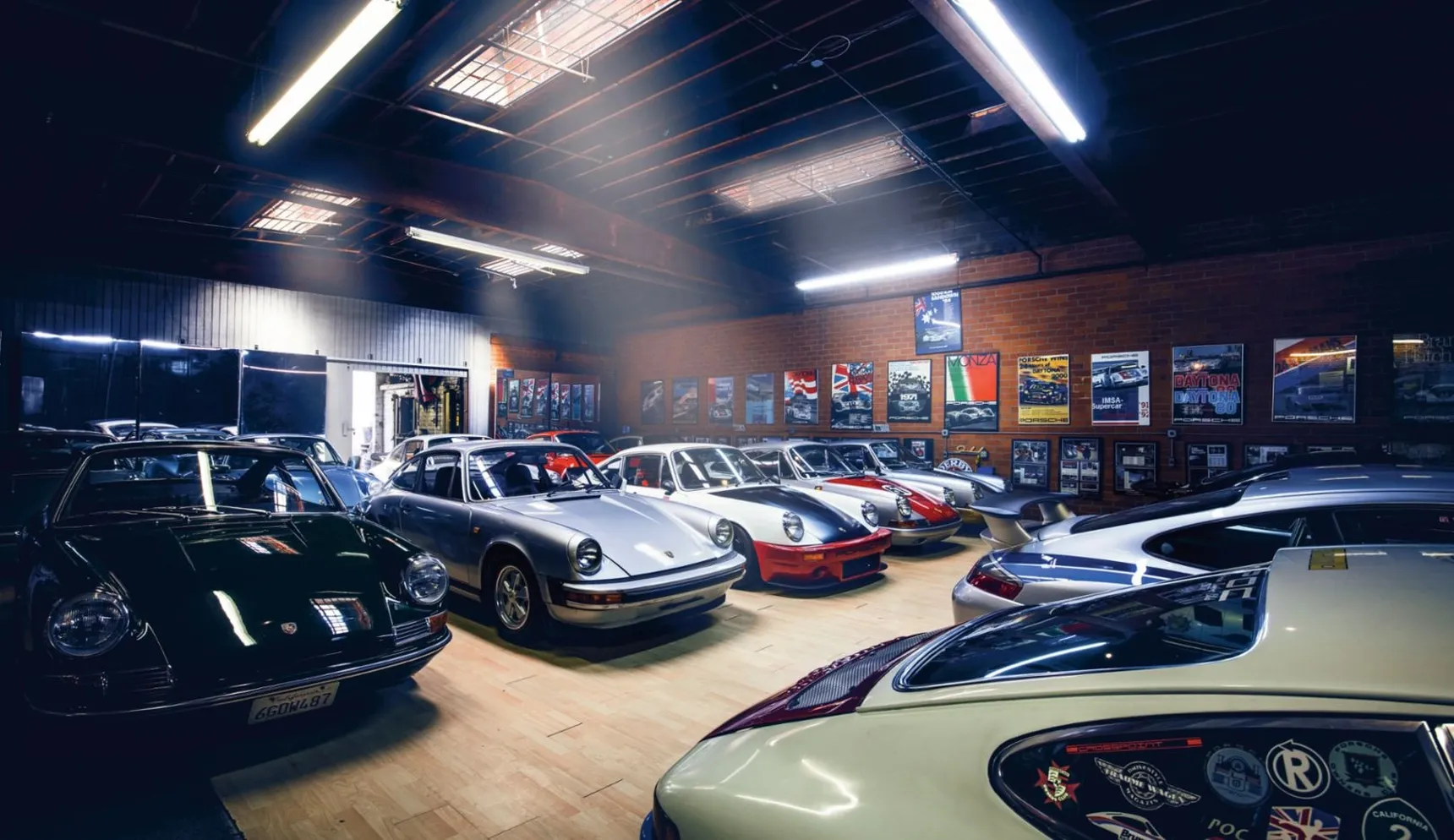 MagnusWalker-PorscheCollection-ForSale-RMSothebys-Auction-Wallpaper-HD