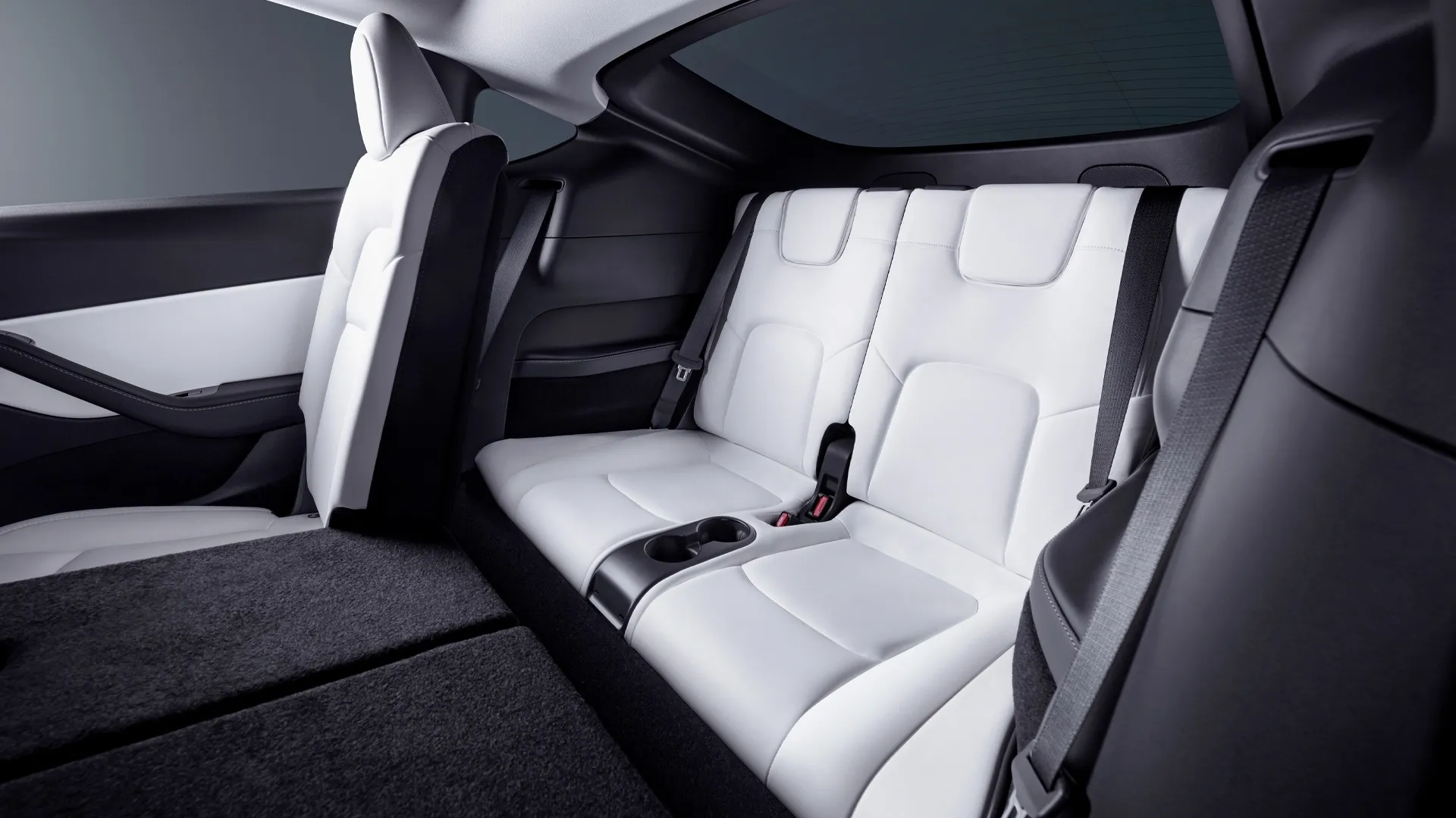 2026_Tesla_Model_Y_Seven_Seats_Configuration_Premium_Long_Range_All_Wheel_Drive_