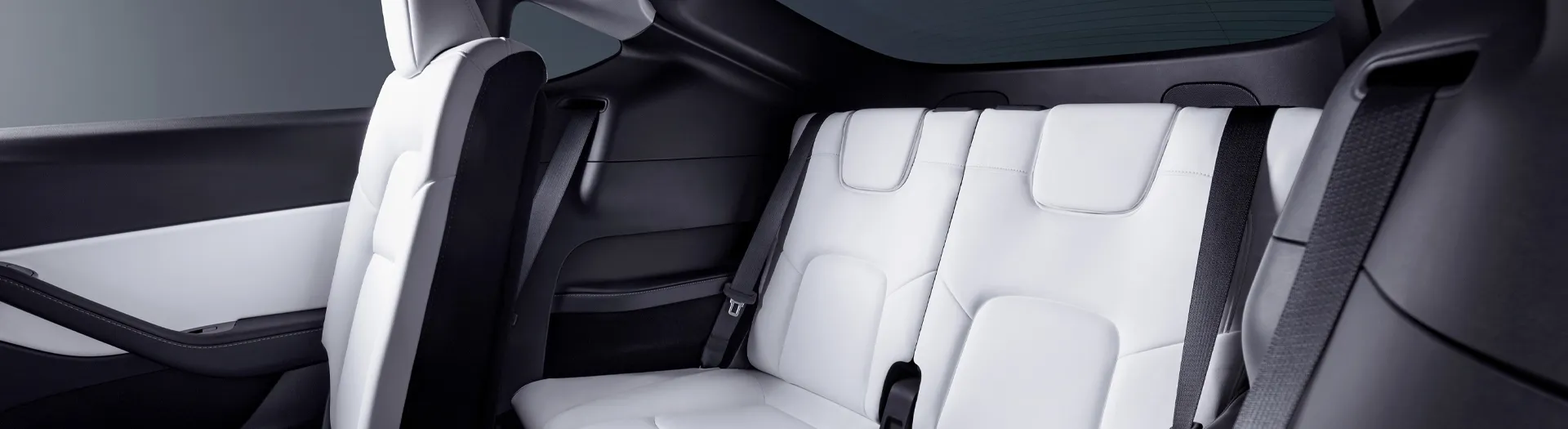 2026_Tesla_Model_Y_Seven_Seats_Configuration_Premium_Long_Range_All_Wheel_Drive_