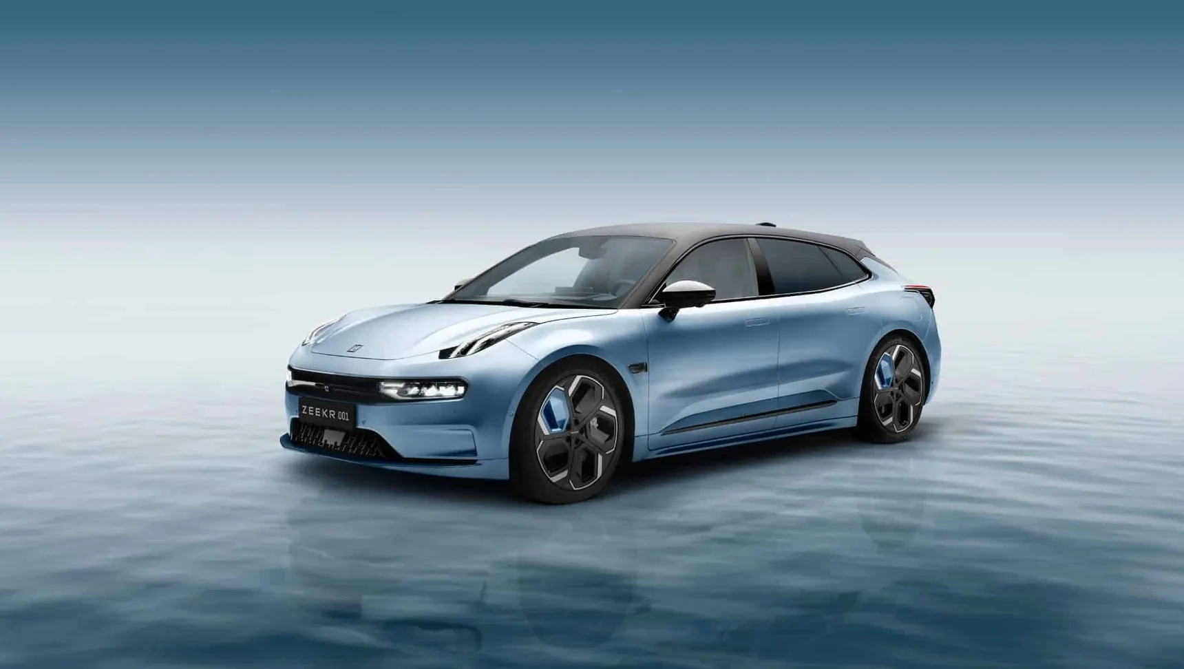 Best EVs below 70.000 € 2026 Zeekr 001 blue