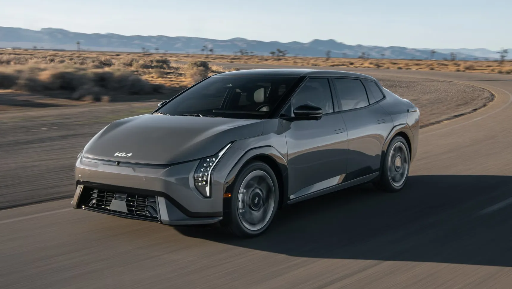 Best electric cars below 40.000 € 2026 Kia EV4