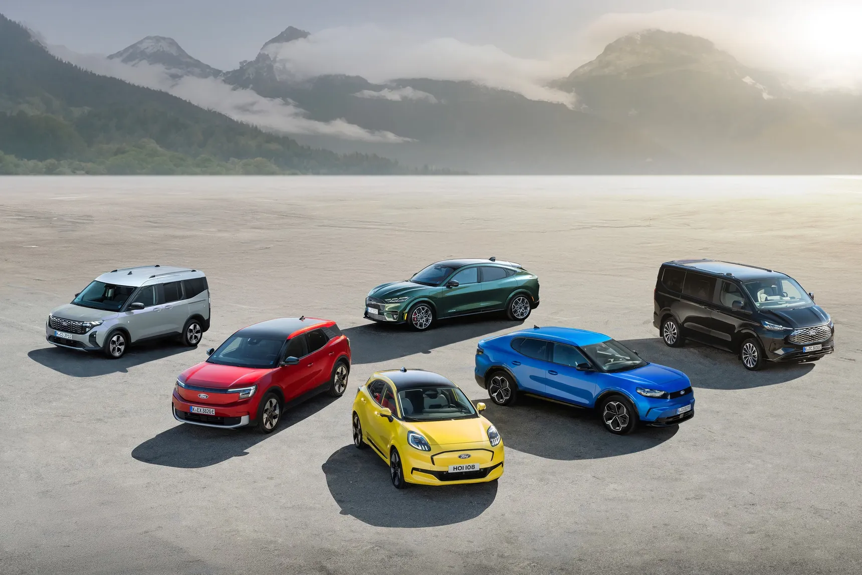 2026-Ford-Model-Range-Overview-Europe-Wallpaper-HD