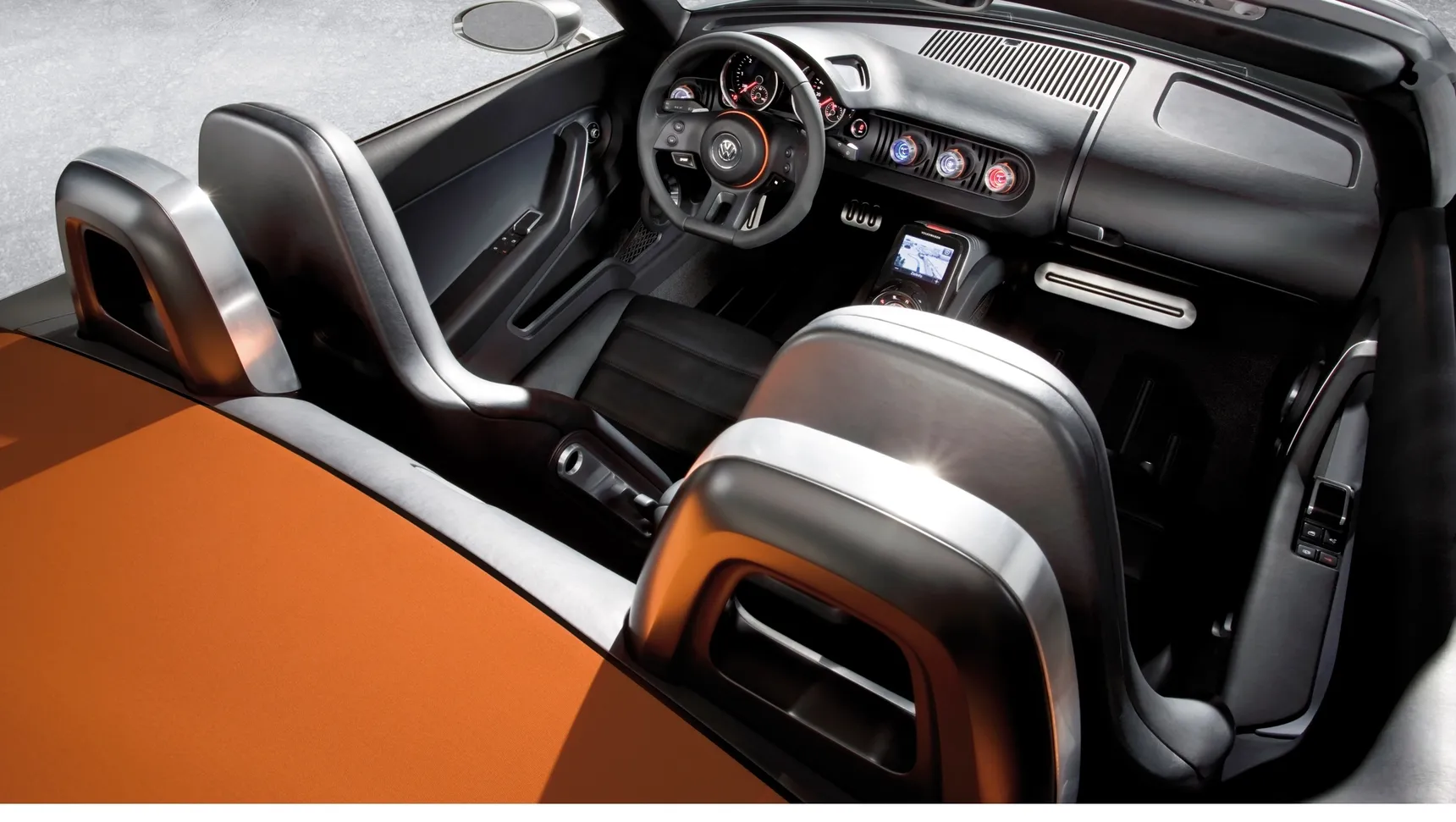 Volkswagen_The_Concept_BlueSport_MidEngined_Roadster_Interior