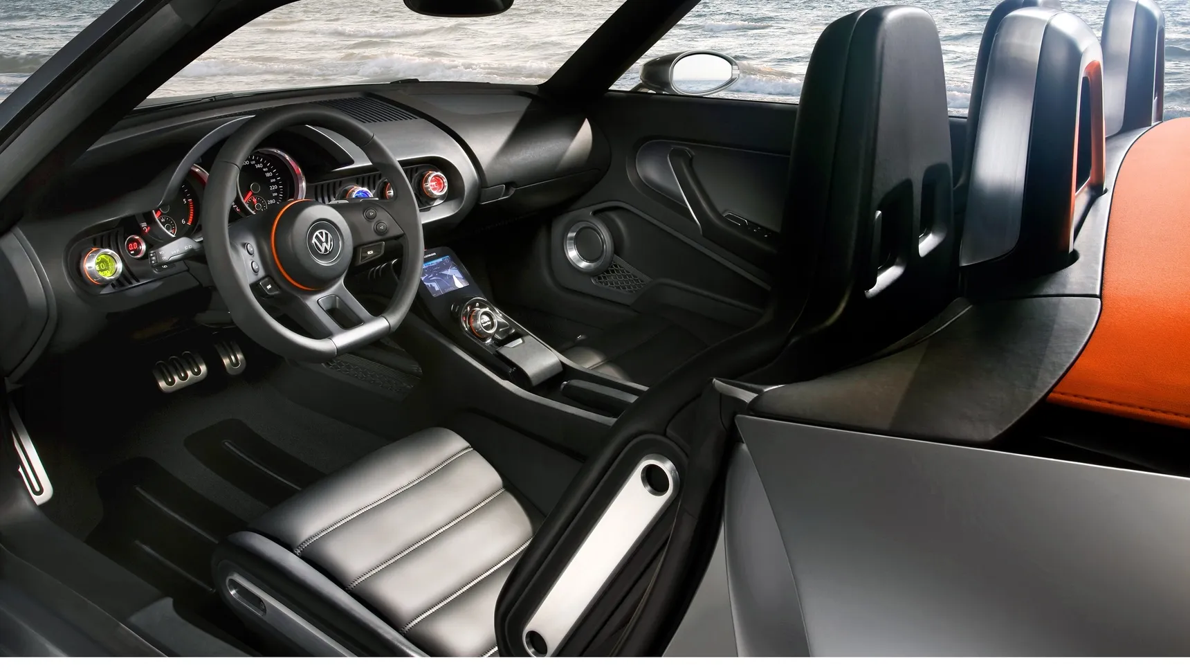 Volkswagen_The_Concept_BlueSport_MidEngined_Roadster_Interior