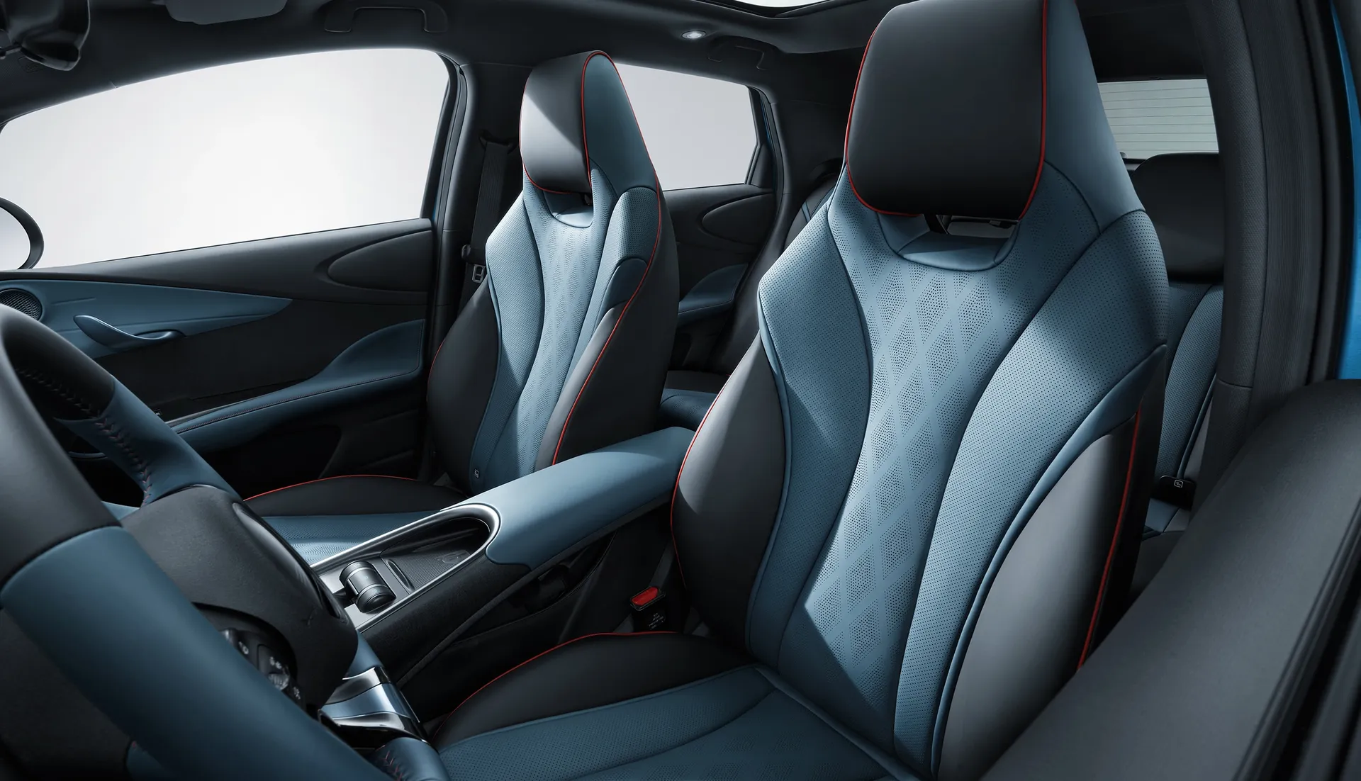 2025_BYD_DOLPHIN_Pure_Electric_Hatchback_HD