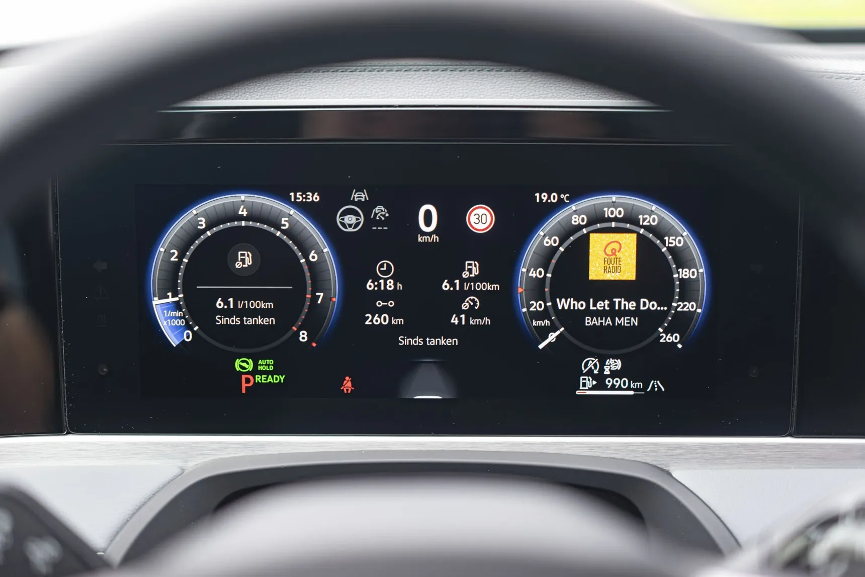 2025 Volkswagen Passat interior instrument cluster