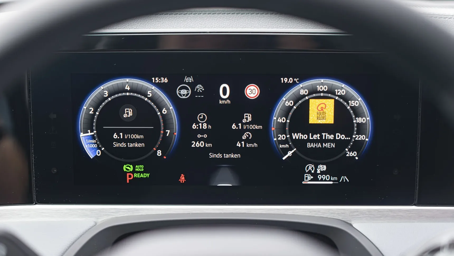 2025 Volkswagen Passat interior instrument cluster