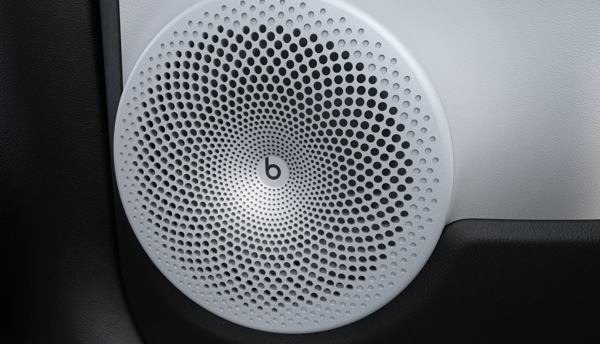 edition1-int-06-beats-audio-system