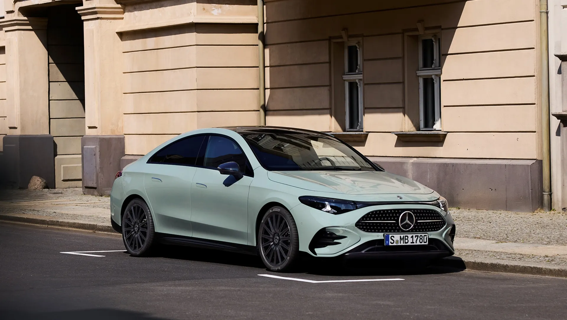 Best cars under 50.000 € 2026 Mercedes-Benz CLA Hybrid