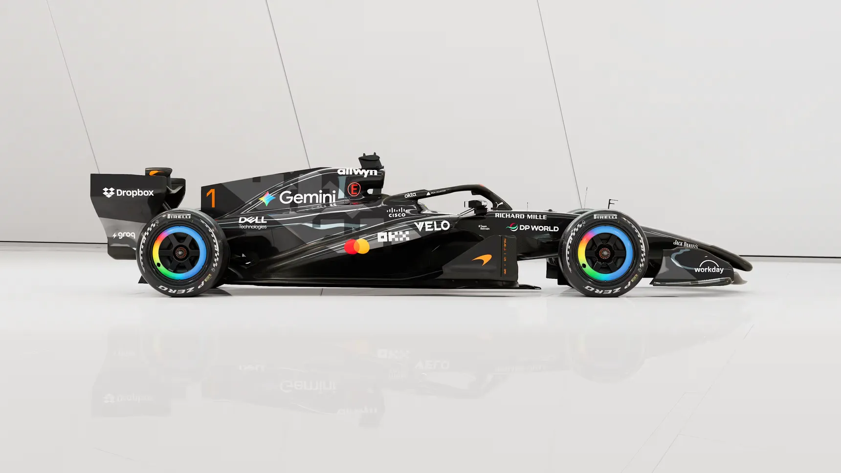 McLaren_Formula_1_MCL40_Sideview_2026_Shakedown_Livery