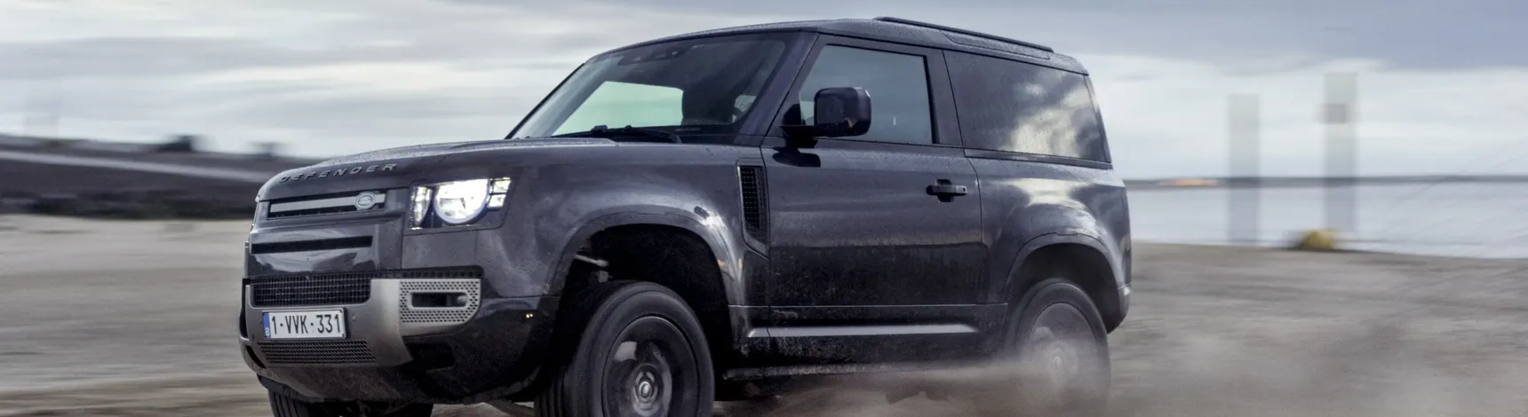 2024 Defender 90 P400 offroad sand sliding