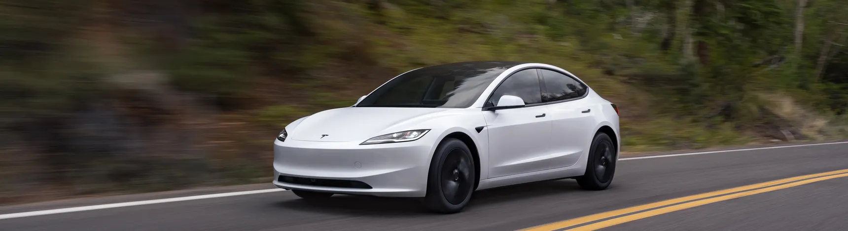 2026 Tesla Model 3 Standard front 3/4