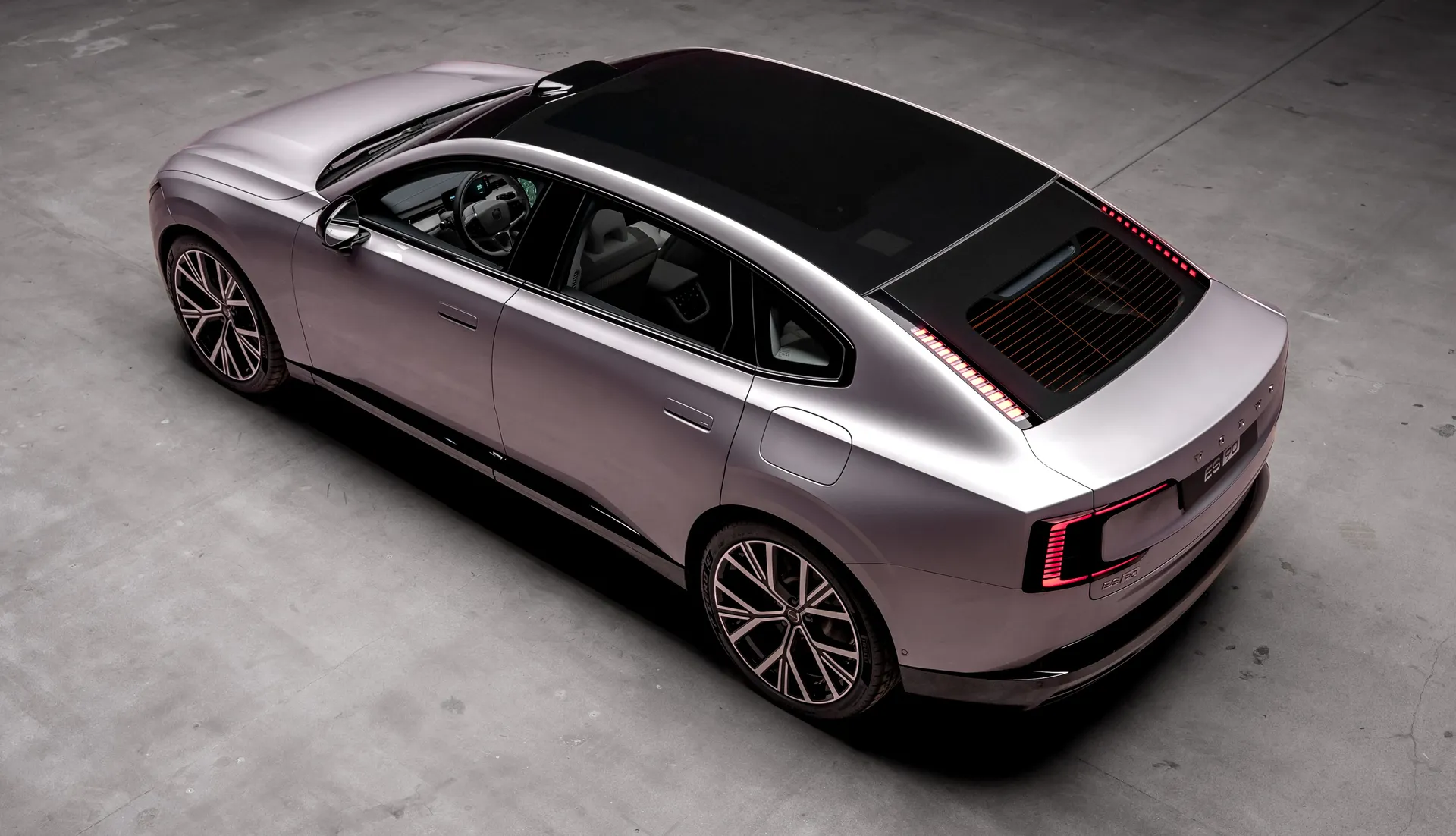 2025_Volvo_ES90_Exterior_HD