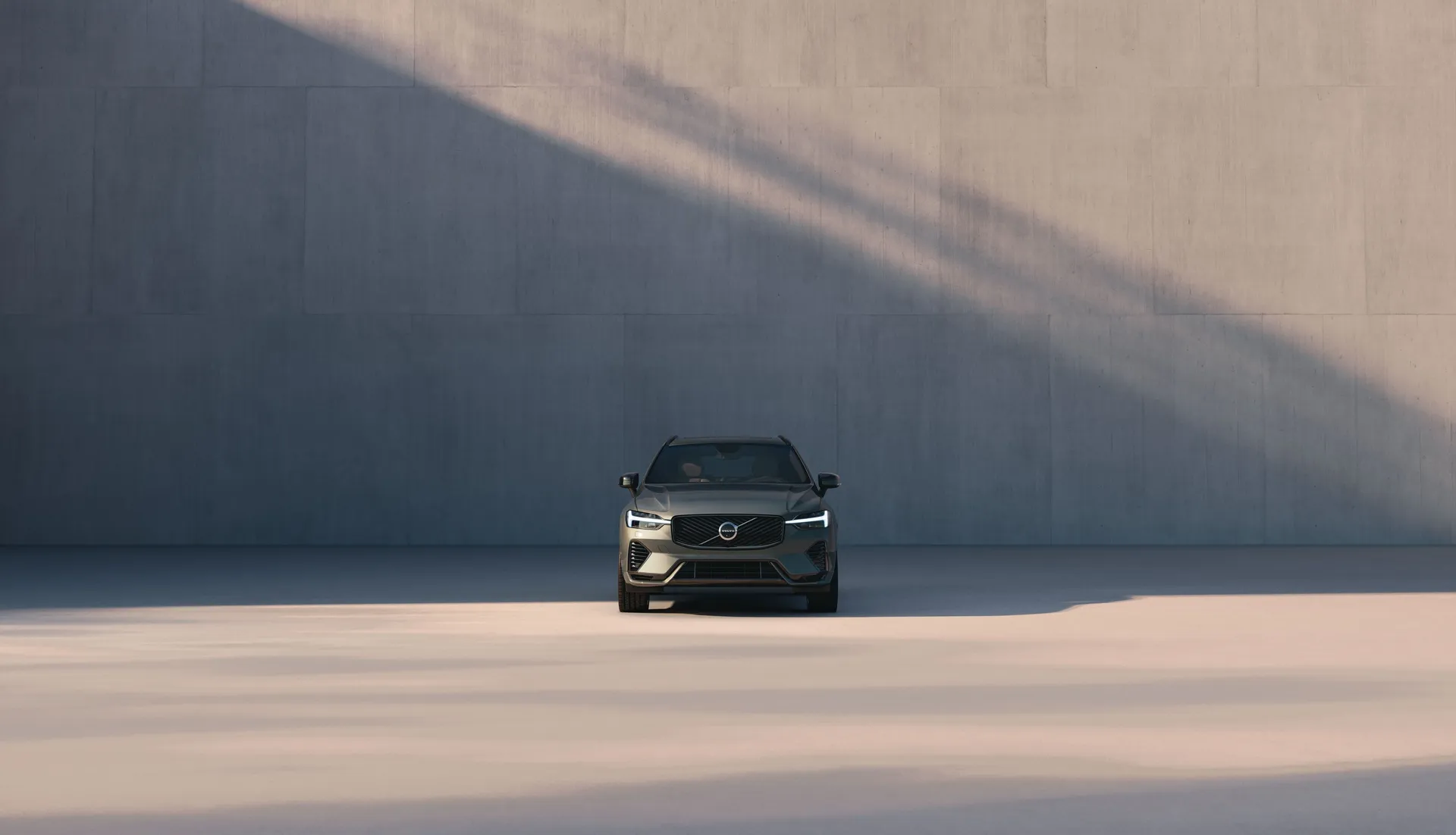 2025_Refreshed_Volvo_XC60_Exterior_HD