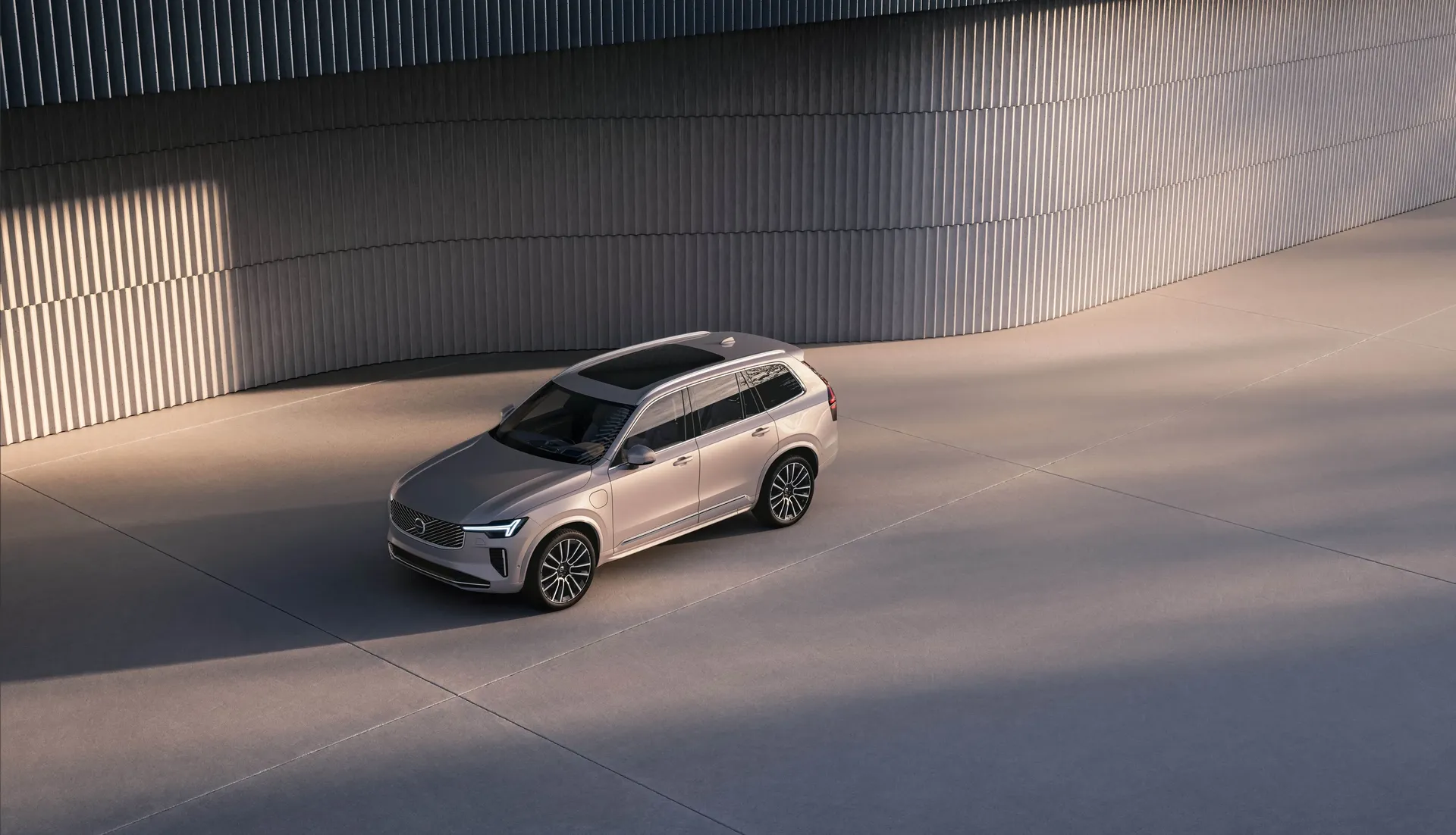 2025_New_Volvo_XC90_Exterior