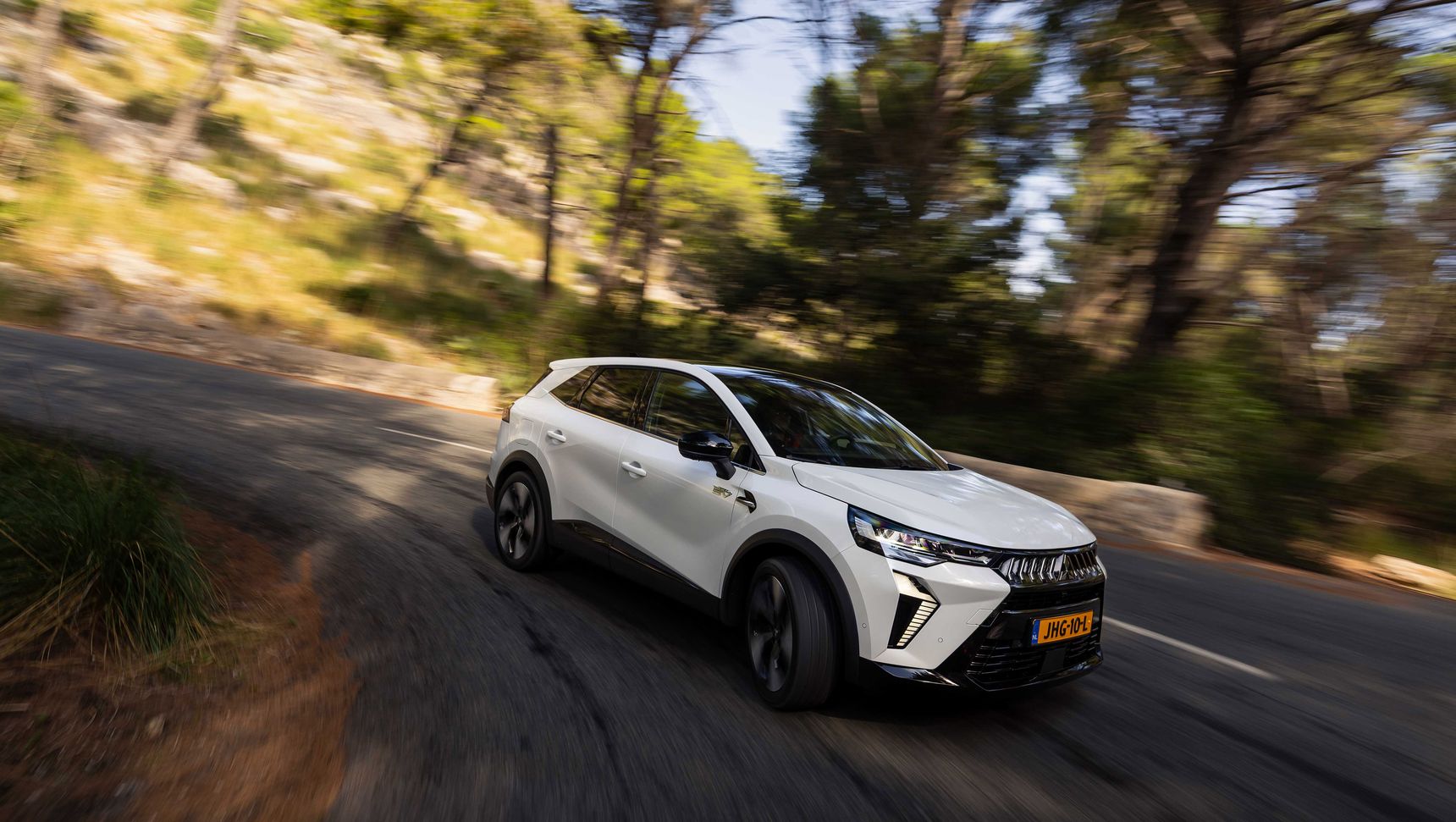 2026-All-New-Mitsubishi-Grandis-Wallpaper-HD