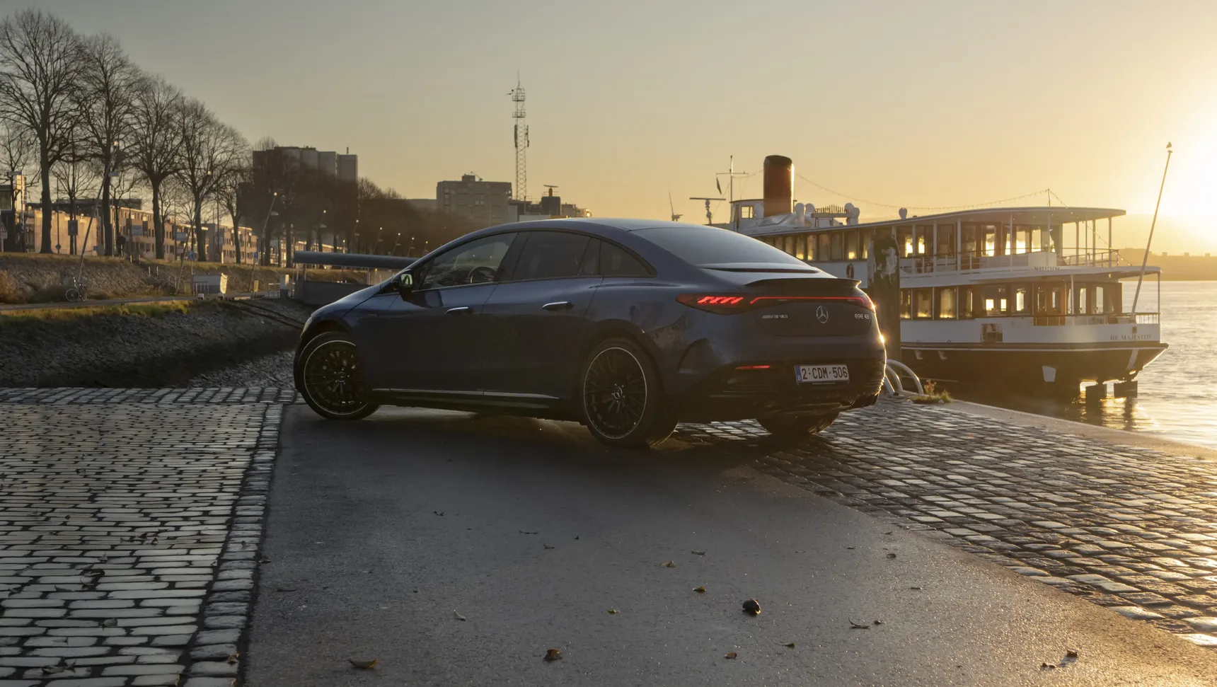 2024 Mercedes-AMG EQE 43 iphone background sunset