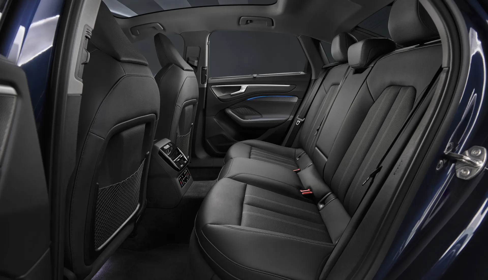 2025_Audi_A6_Sedan_FirmamentBlueMetallic